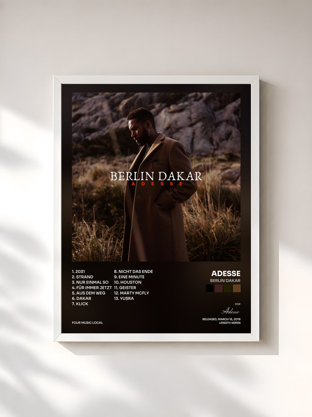 #blanc Tableau de l'album Berlin Dakar de Adesse, cadre blanc, imprimé et encadré en France