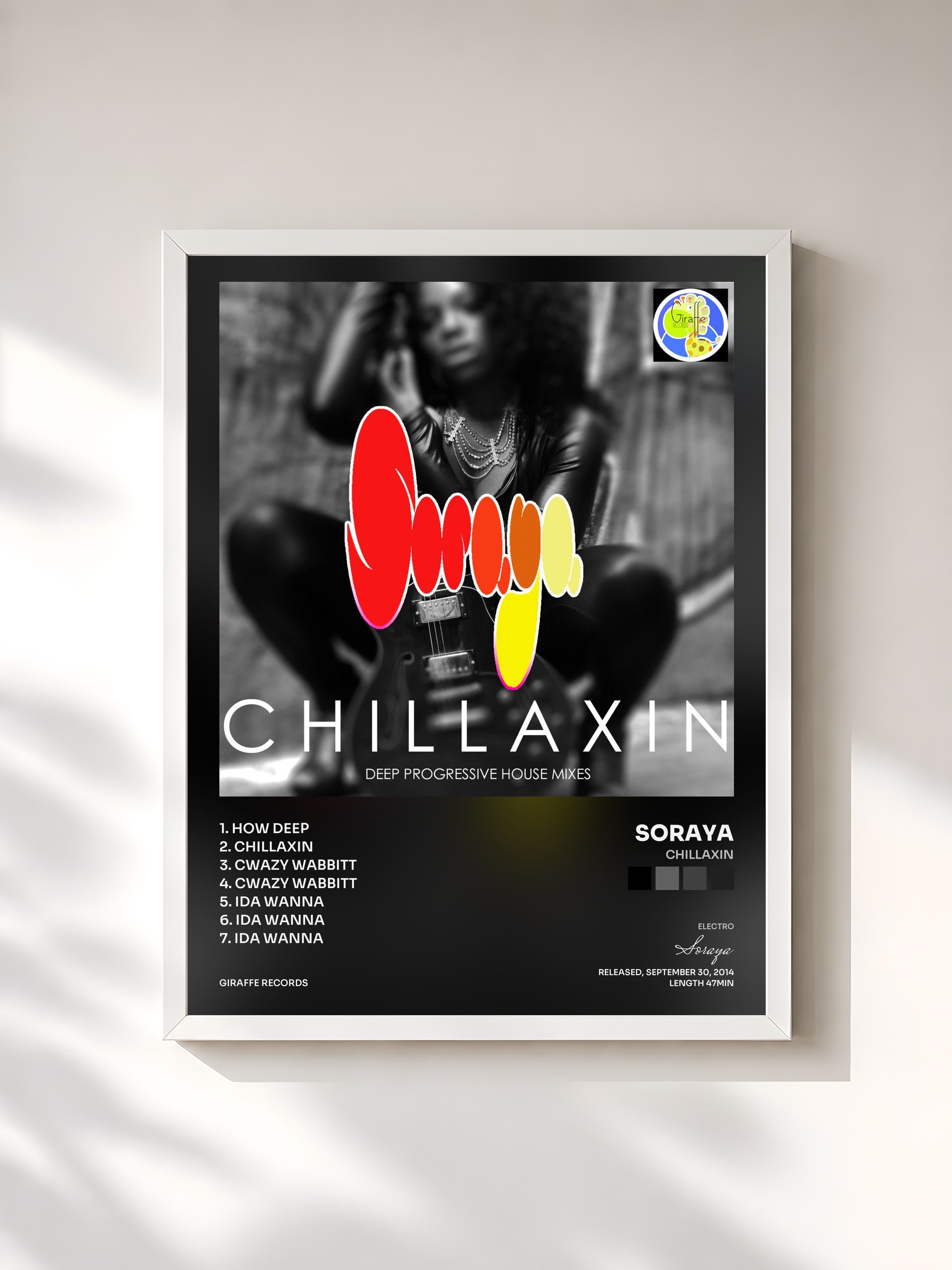 #blanc Tableau de l'album Chillaxin de Soraya, cadre blanc, imprimé et encadré en France