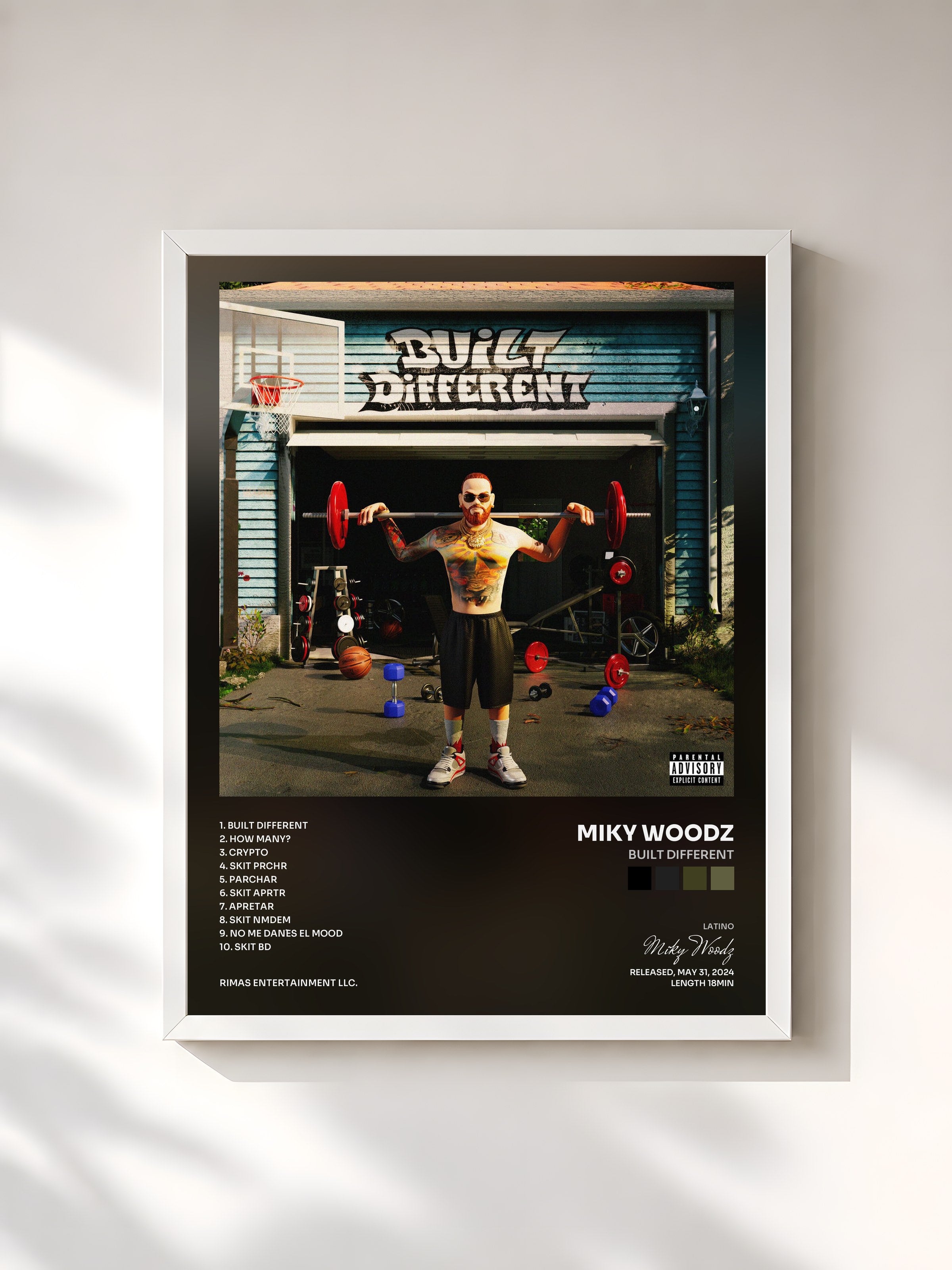 #blanc Tableau de l'album BUILT DIFFERENT de Miky Woodz, cadre blanc, imprimé et encadré en France