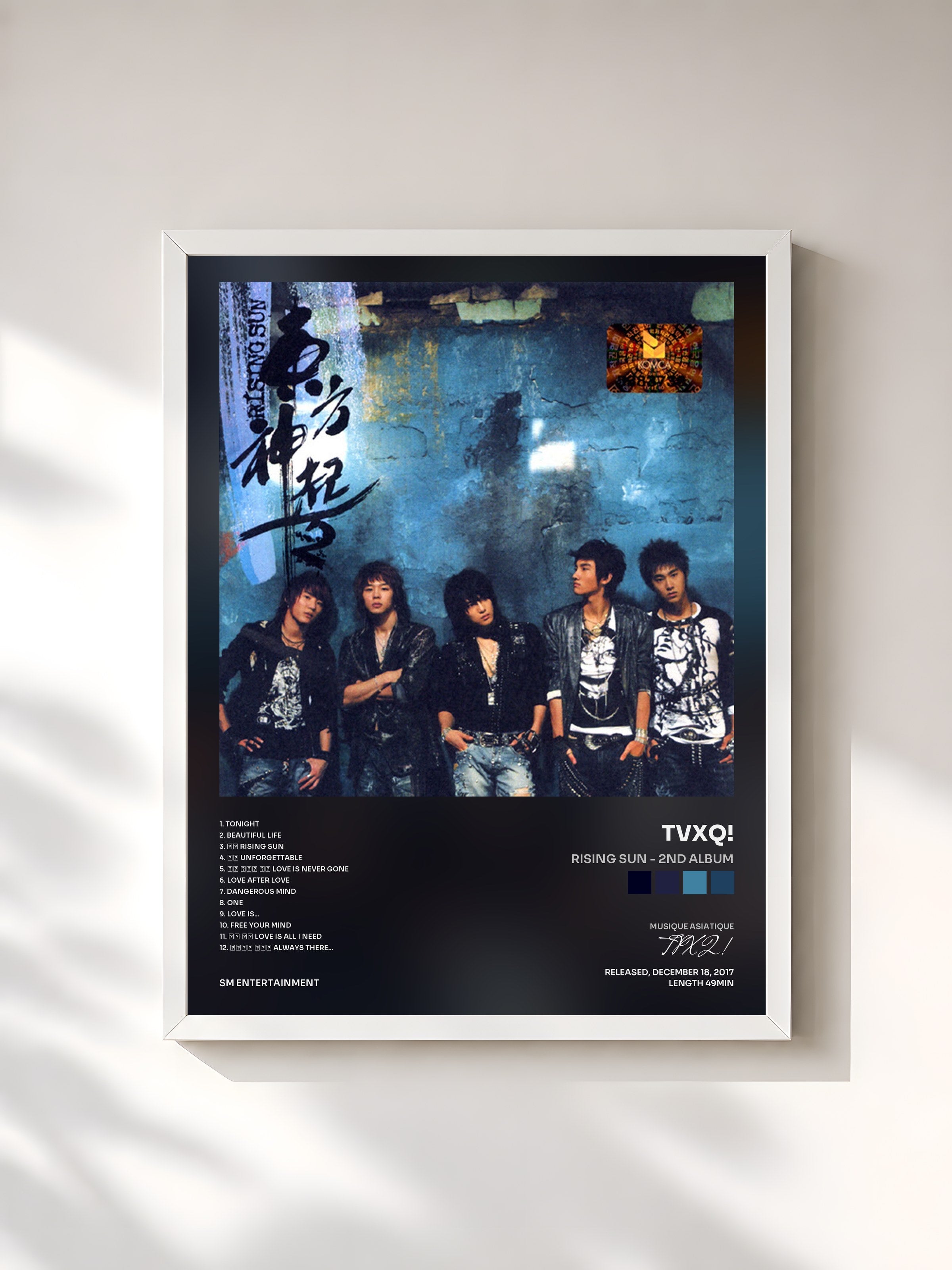 #blanc Tableau de l'album Rising Sun - 2nd Album de TVXQ!, cadre blanc, imprimé et encadré en France