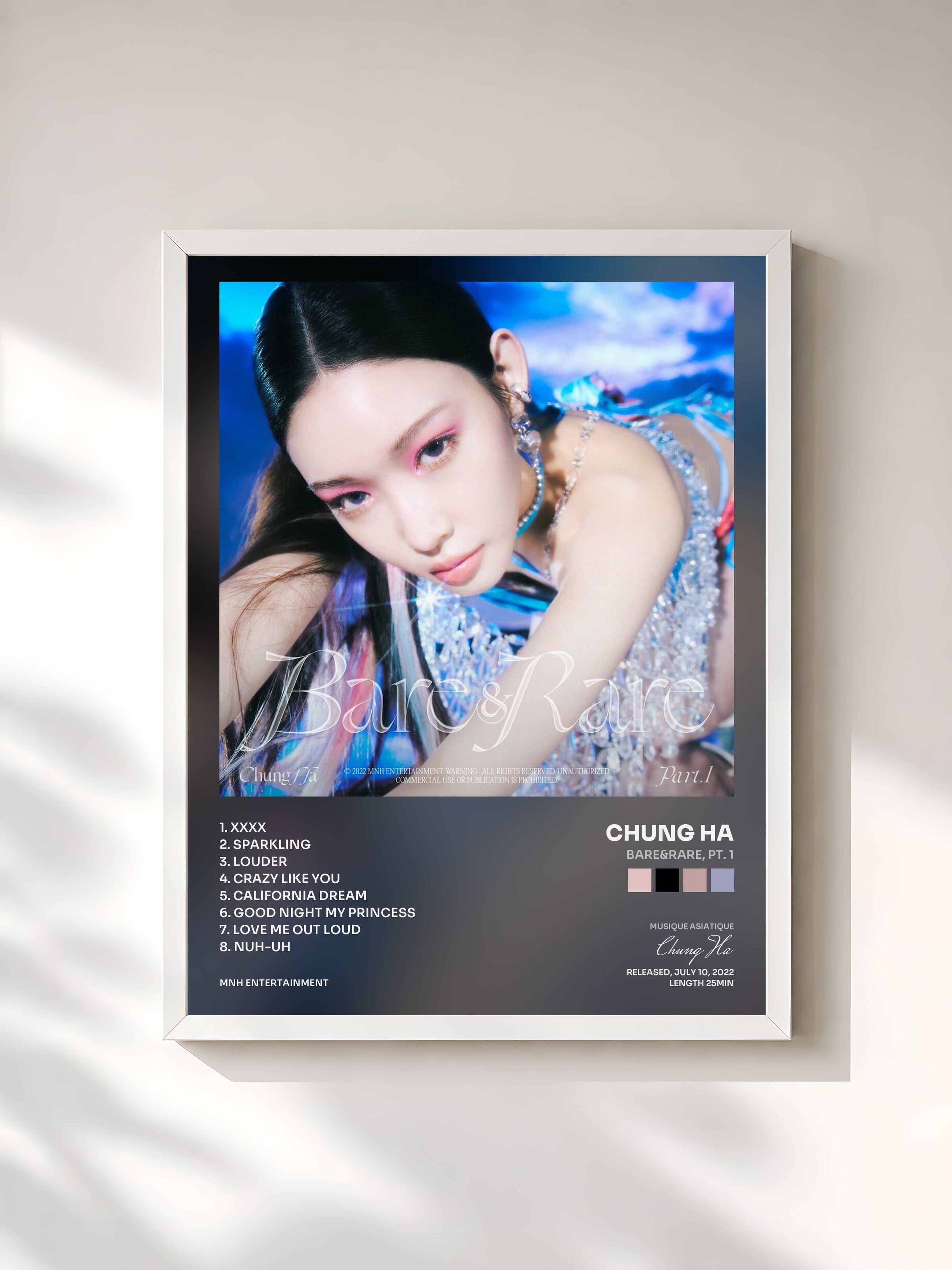 #blanc Tableau de l'album Bare&Rare, Pt. 1 de Chung Ha, cadre blanc, imprimé et encadré en France