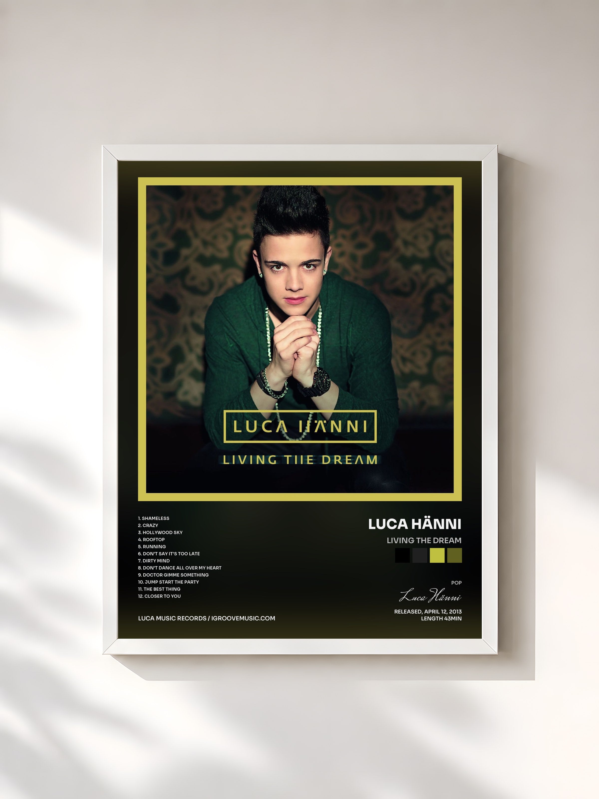 #blanc Tableau de l'album Living the Dream de Luca Hänni, cadre blanc, imprimé et encadré en France