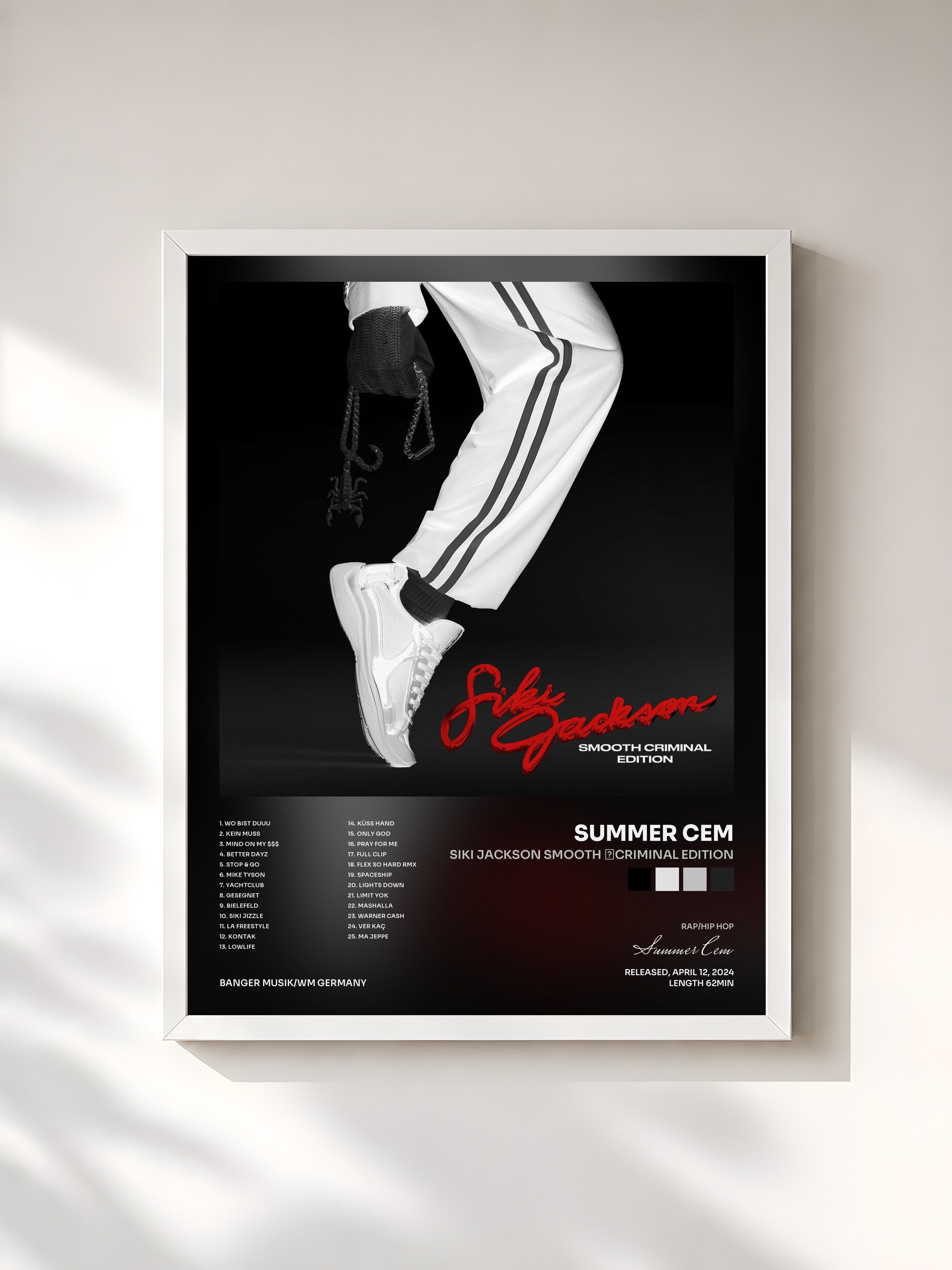 #blanc Tableau de l'album SIKI JACKSON SMOOTH ​CRIMINAL EDITION de Summer Cem, cadre blanc, imprimé et encadré en France