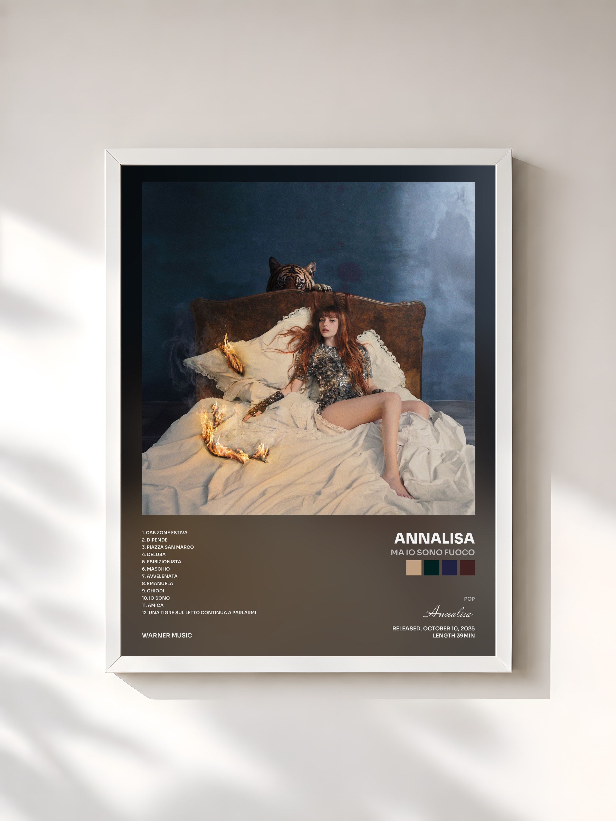 #blanc Tableau de l'album MA IO SONO FUOCO de Annalisa, cadre blanc, imprimé et encadré en France
