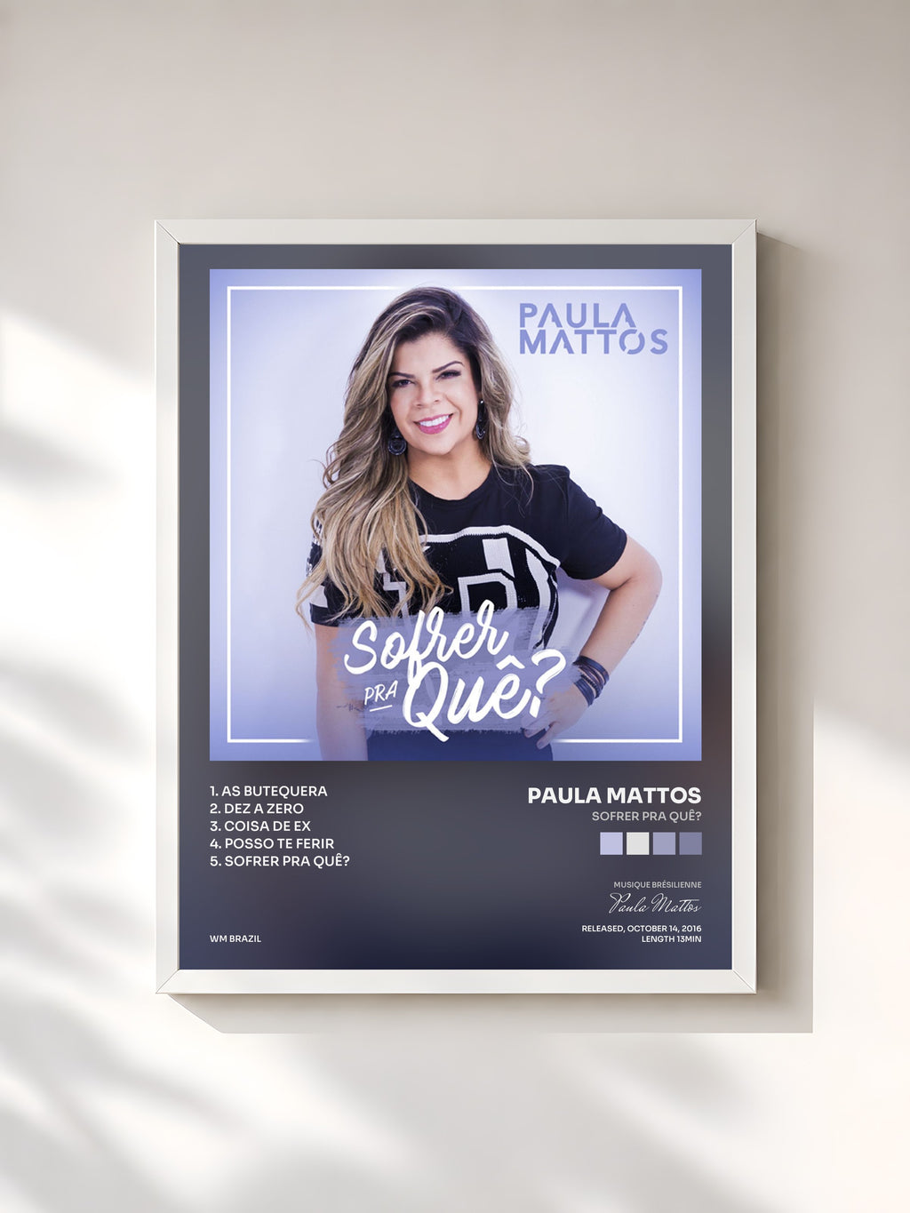 #blanc Sofrer pra quê? by Paula Mattos as a framed art print, white frame, printed and framed in France