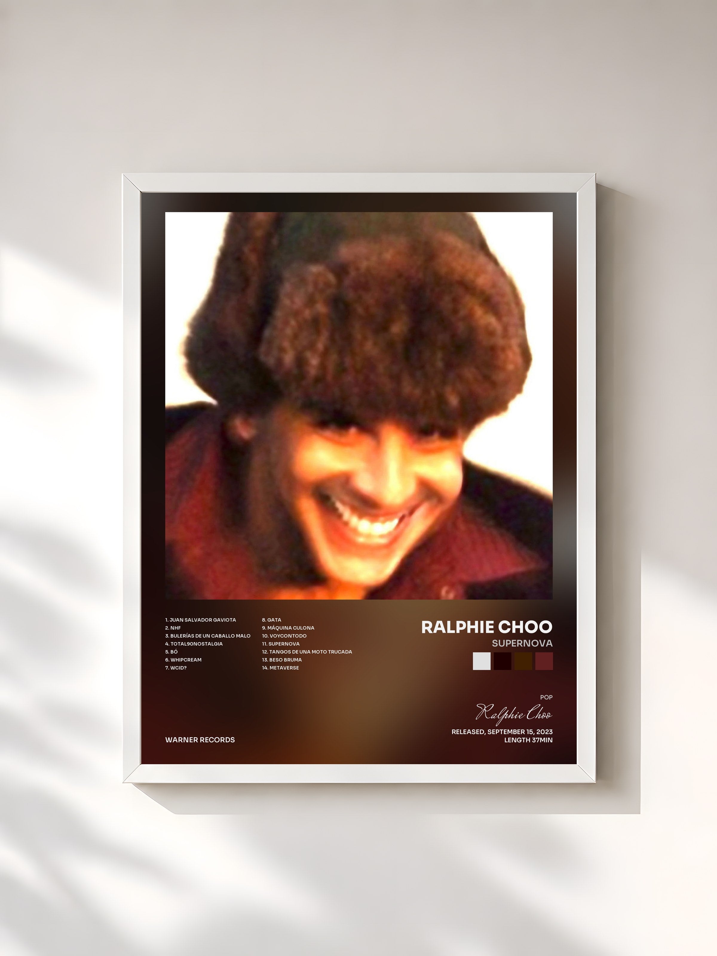 #blanc Tableau de l'album SUPERNOVA de Ralphie Choo, cadre blanc, imprimé et encadré en France