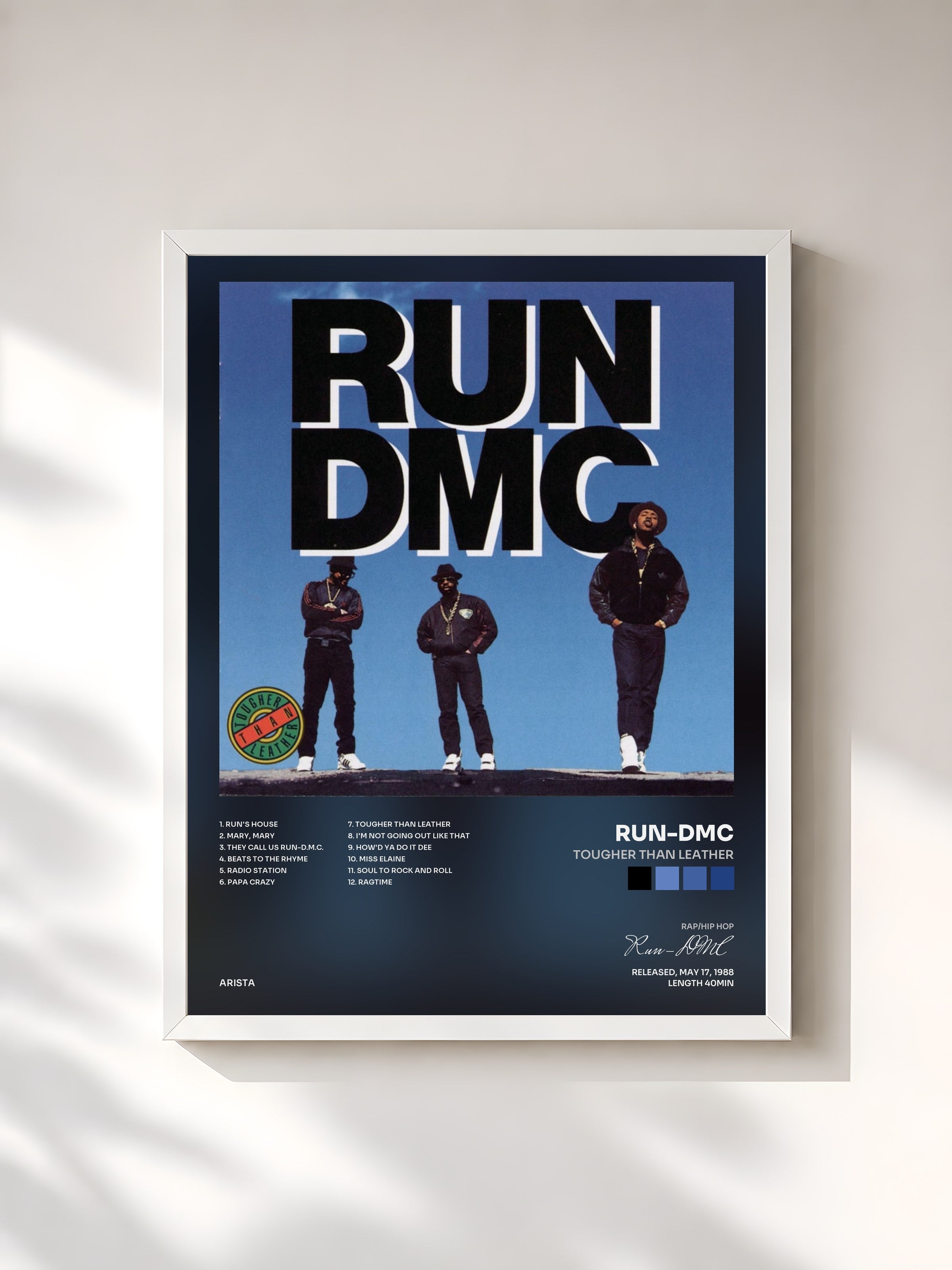 #blanc Tableau de l'album Tougher Than Leather de Run-DMC, cadre blanc, imprimé et encadré en France