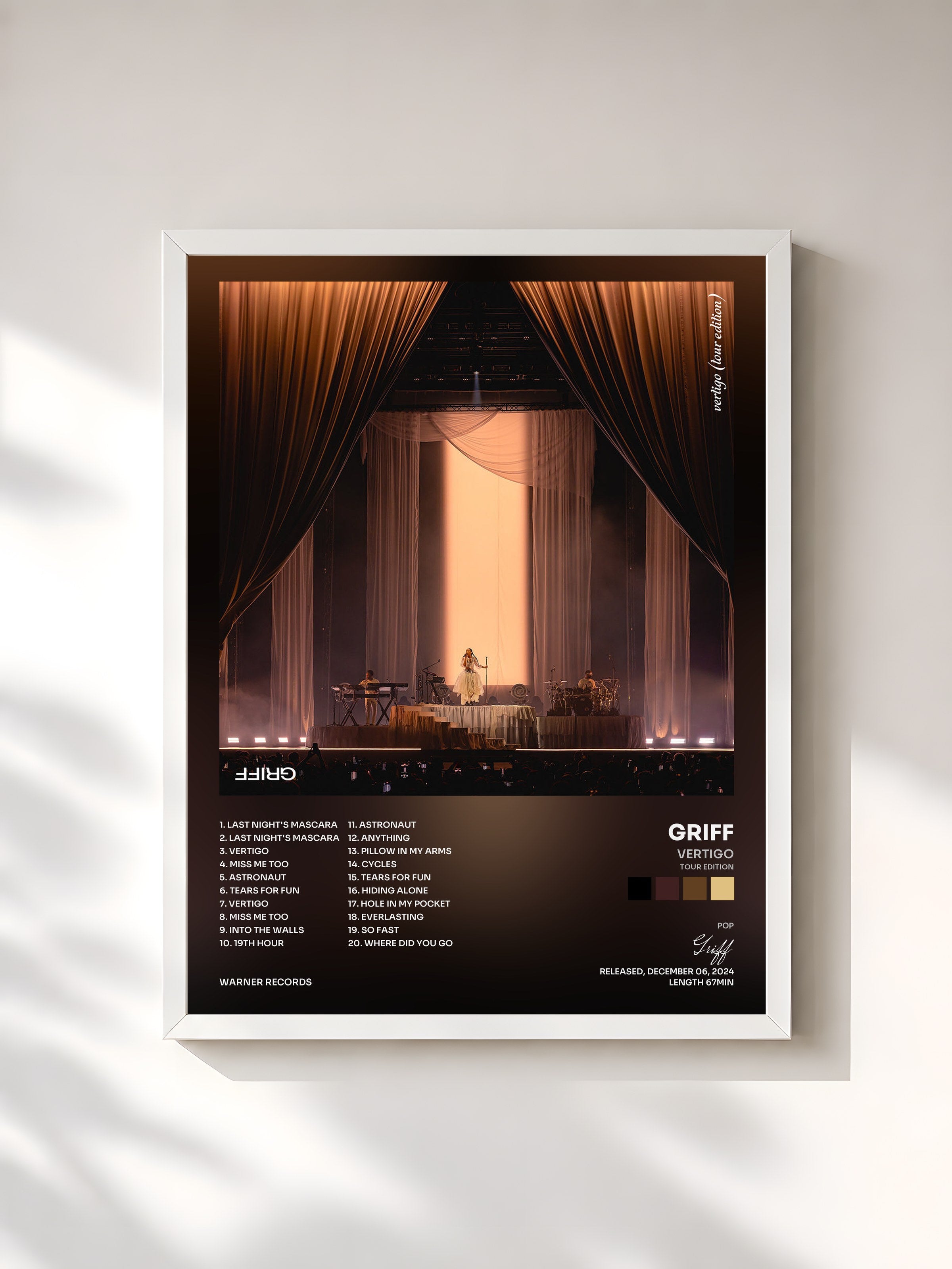 #blanc Tableau de l'album Vertigo (Tour Edition) de Griff, cadre blanc, imprimé et encadré en France