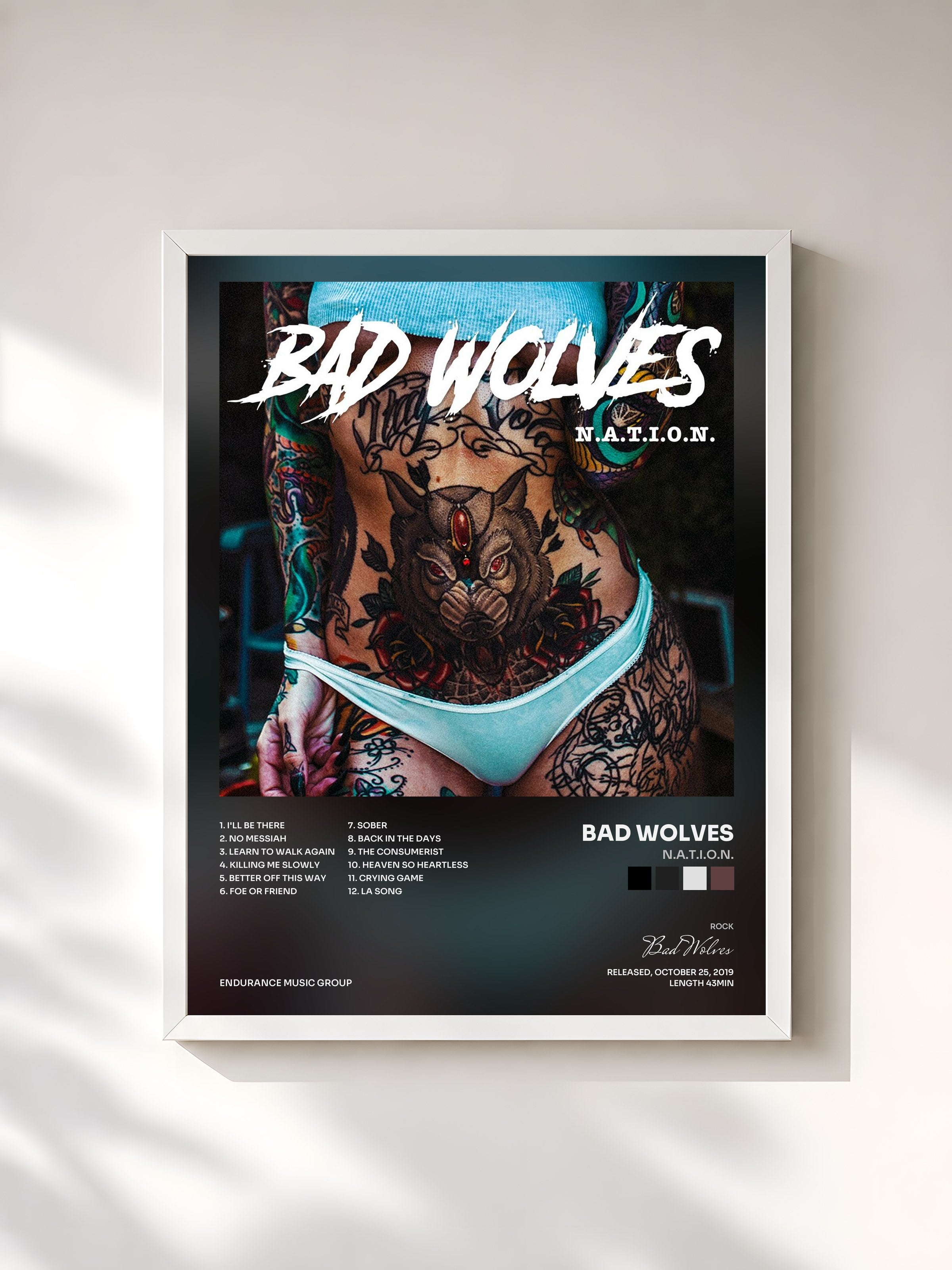 #blanc Tableau de l'album N.A.T.I.O.N. de Bad Wolves, cadre blanc, imprimé et encadré en France