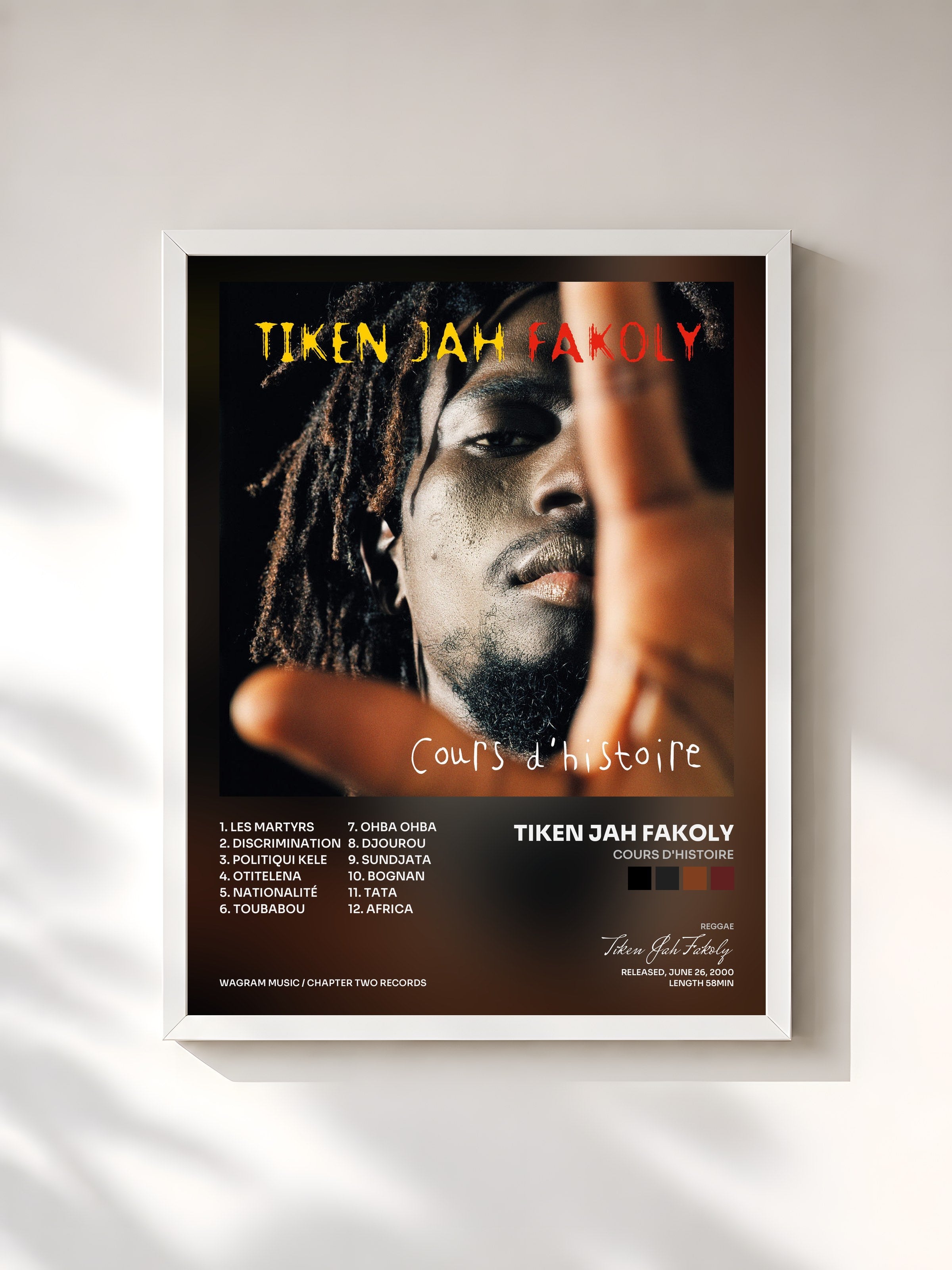 #blanc Tableau de l'album Cours d'Histoire de Tiken Jah Fakoly, cadre blanc, imprimé et encadré en France
