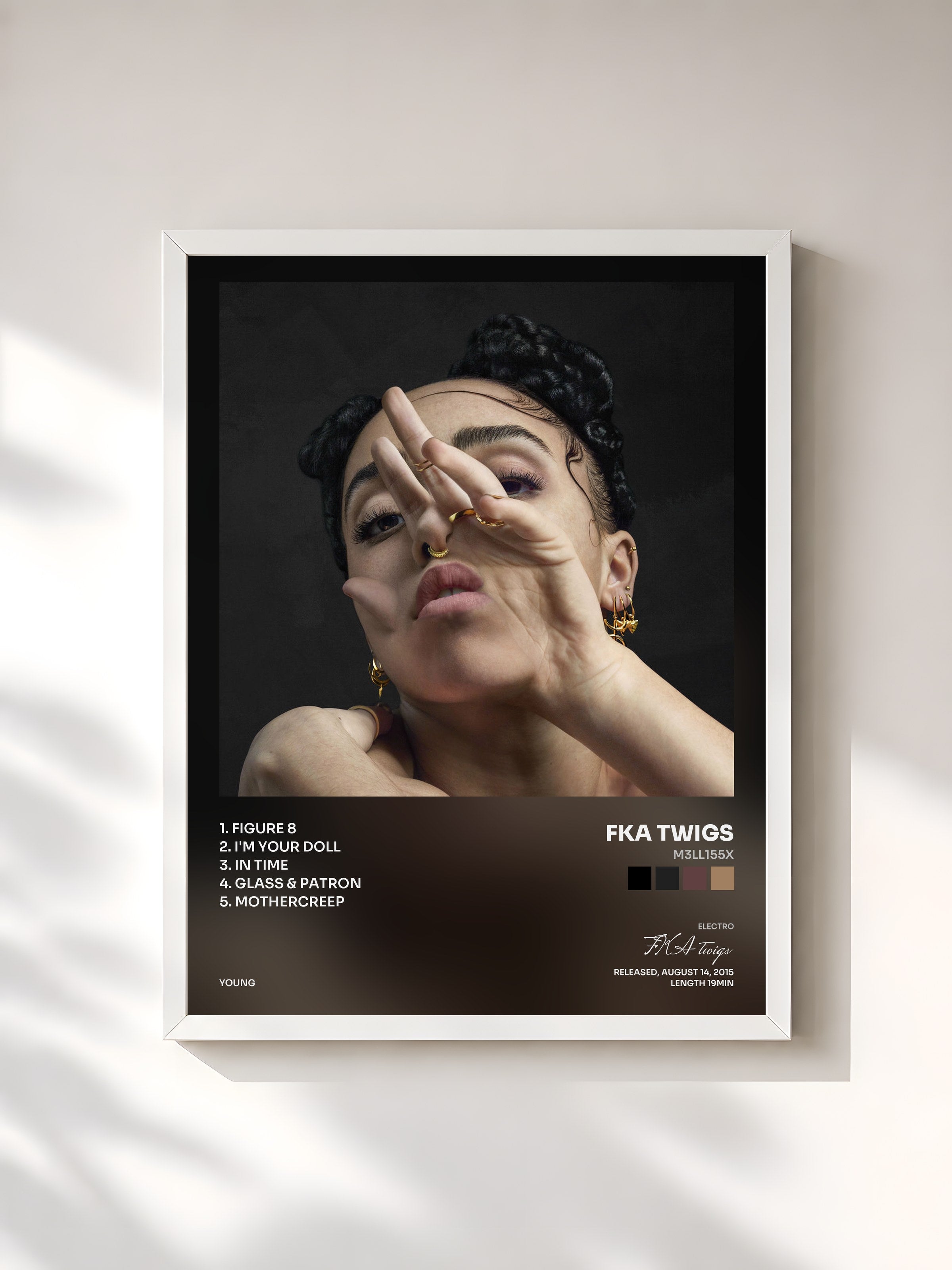 #blanc Tableau de l'album M3LL155X de FKA twigs, cadre blanc, imprimé et encadré en France