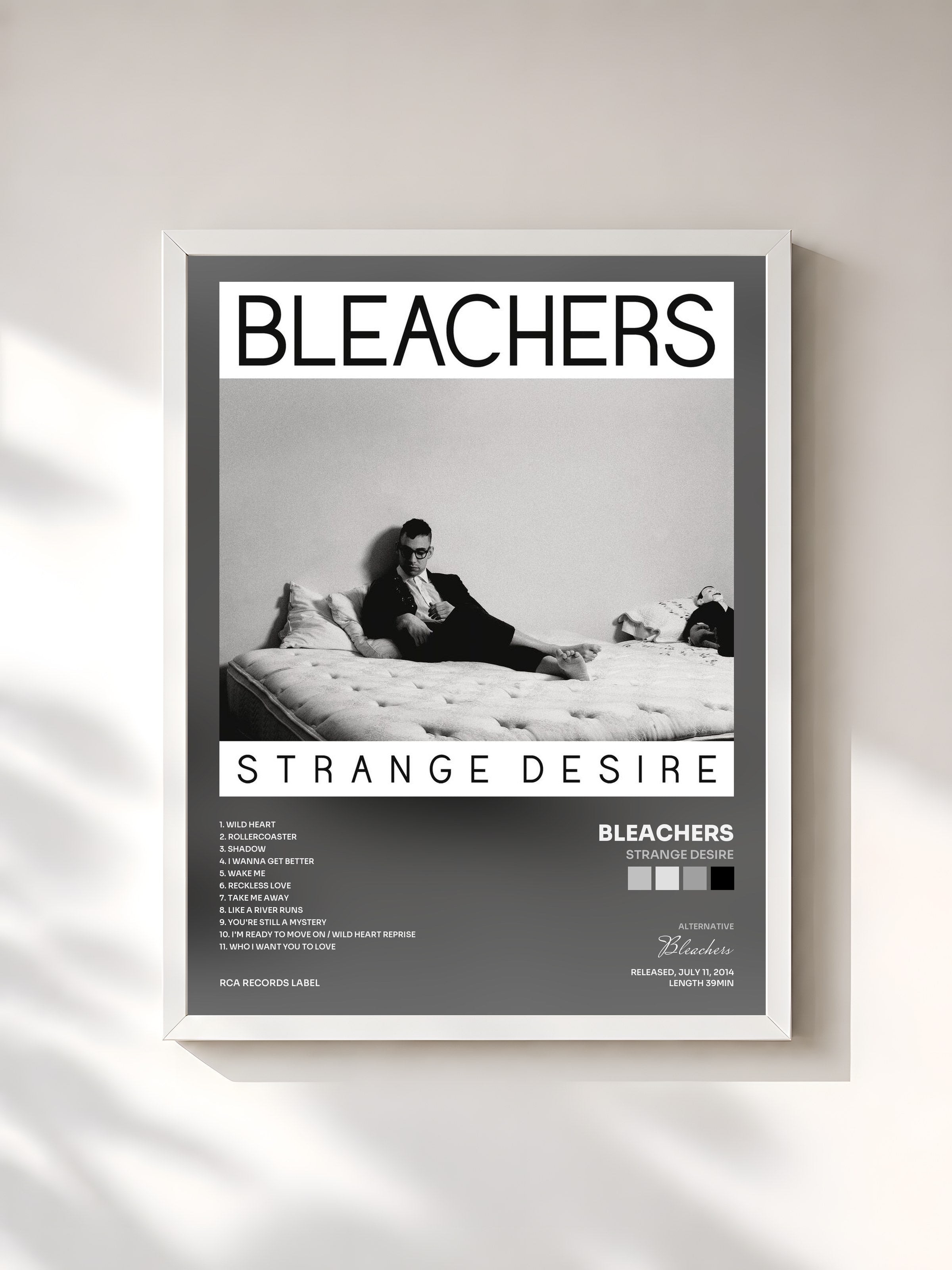 #blanc Tableau de l'album Strange Desire de Bleachers, cadre blanc, imprimé et encadré en France
