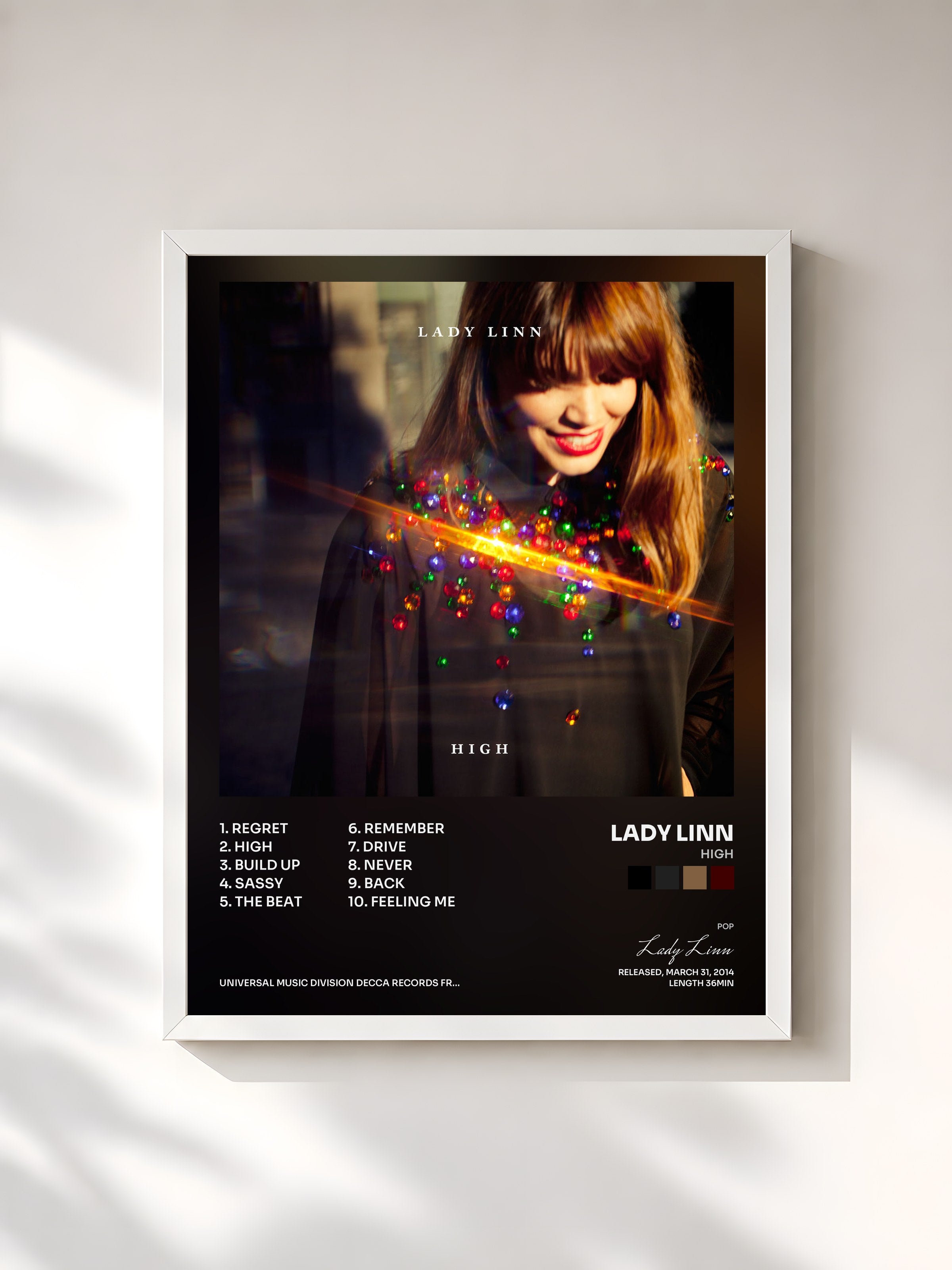#blanc Tableau de l'album High de Lady Linn, cadre blanc, imprimé et encadré en France