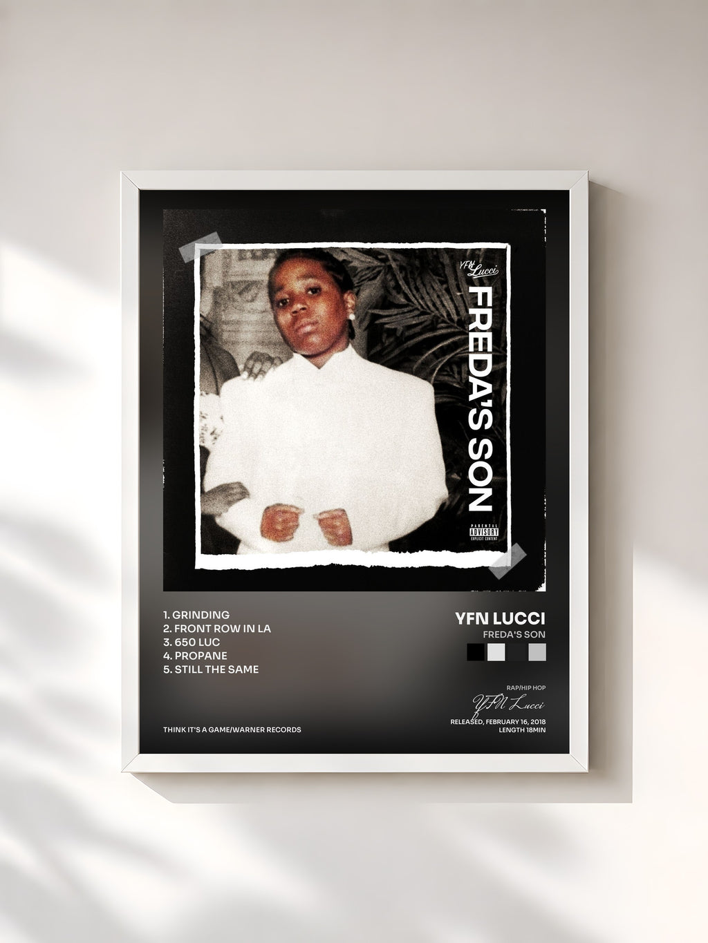 #blanc Tableau de l'album Freda's Son de YFN Lucci, cadre blanc, imprimé et encadré en France