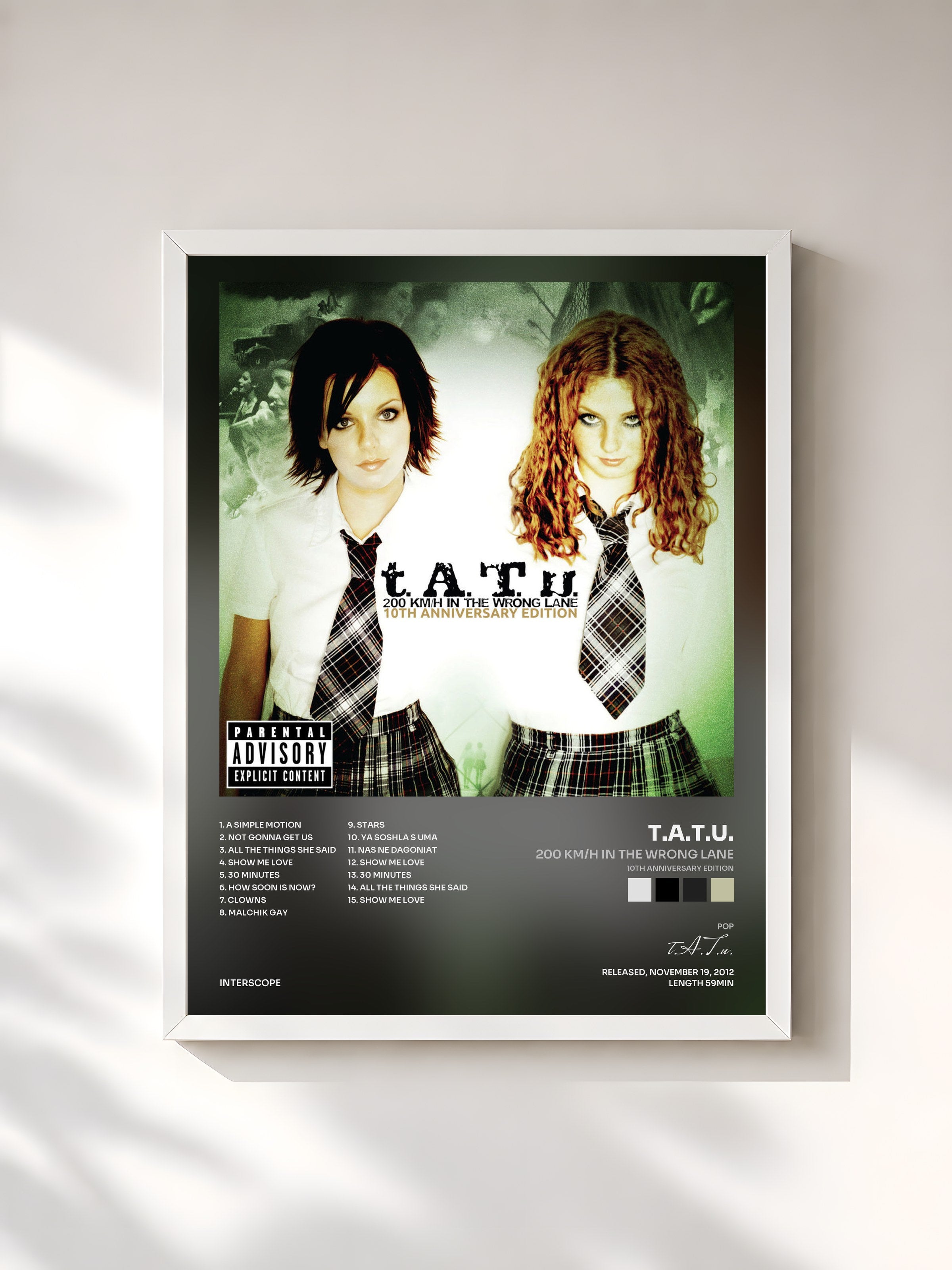 #blanc Tableau de l'album 200 KM/H In The Wrong Lane (10th Anniversary Edition) de t.A.T.u., cadre blanc, imprimé et encadré en France