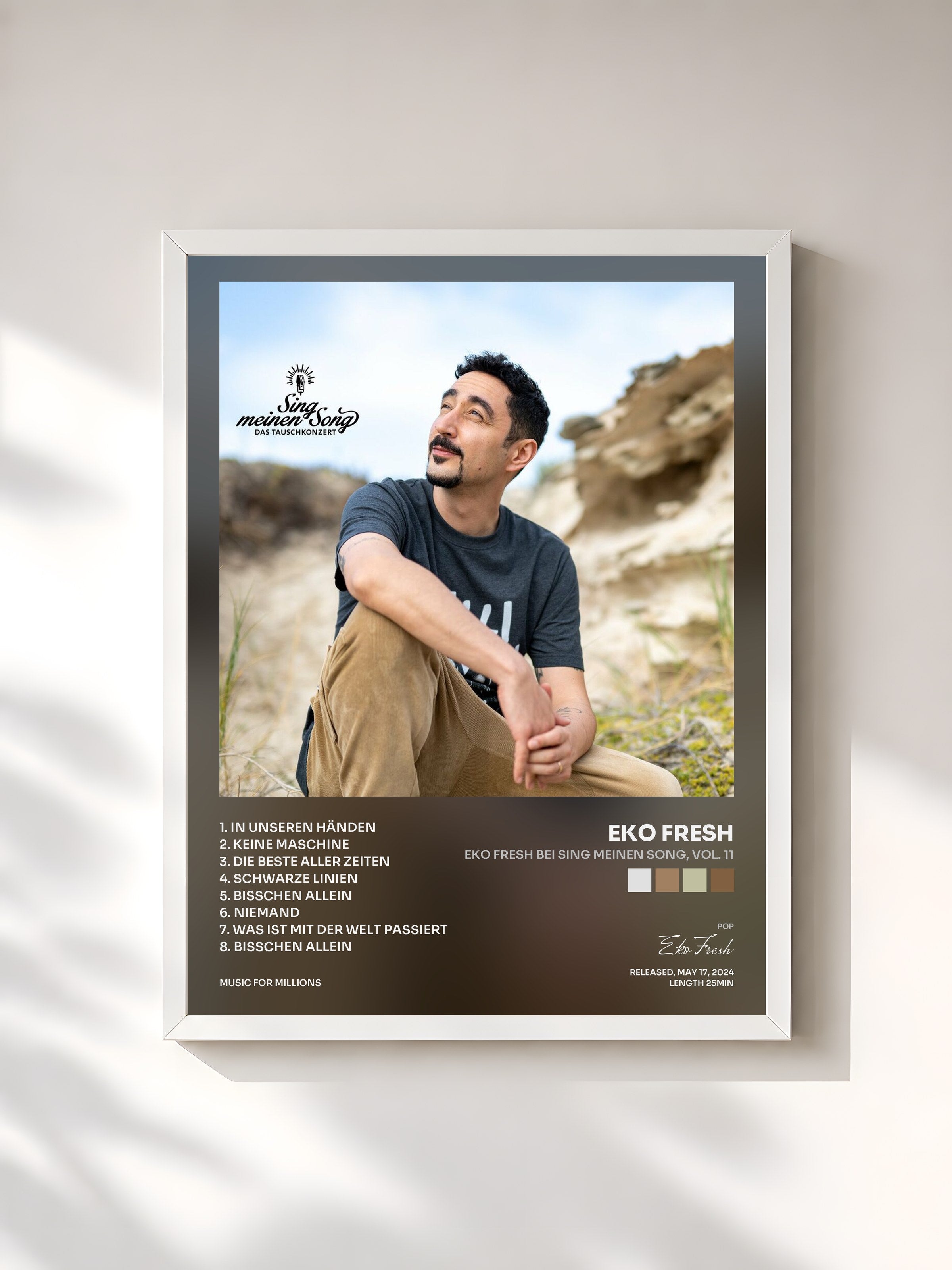 #blanc Tableau de l'album Eko Fresh bei Sing meinen Song, Vol. 11 de Eko Fresh, cadre blanc, imprimé et encadré en France