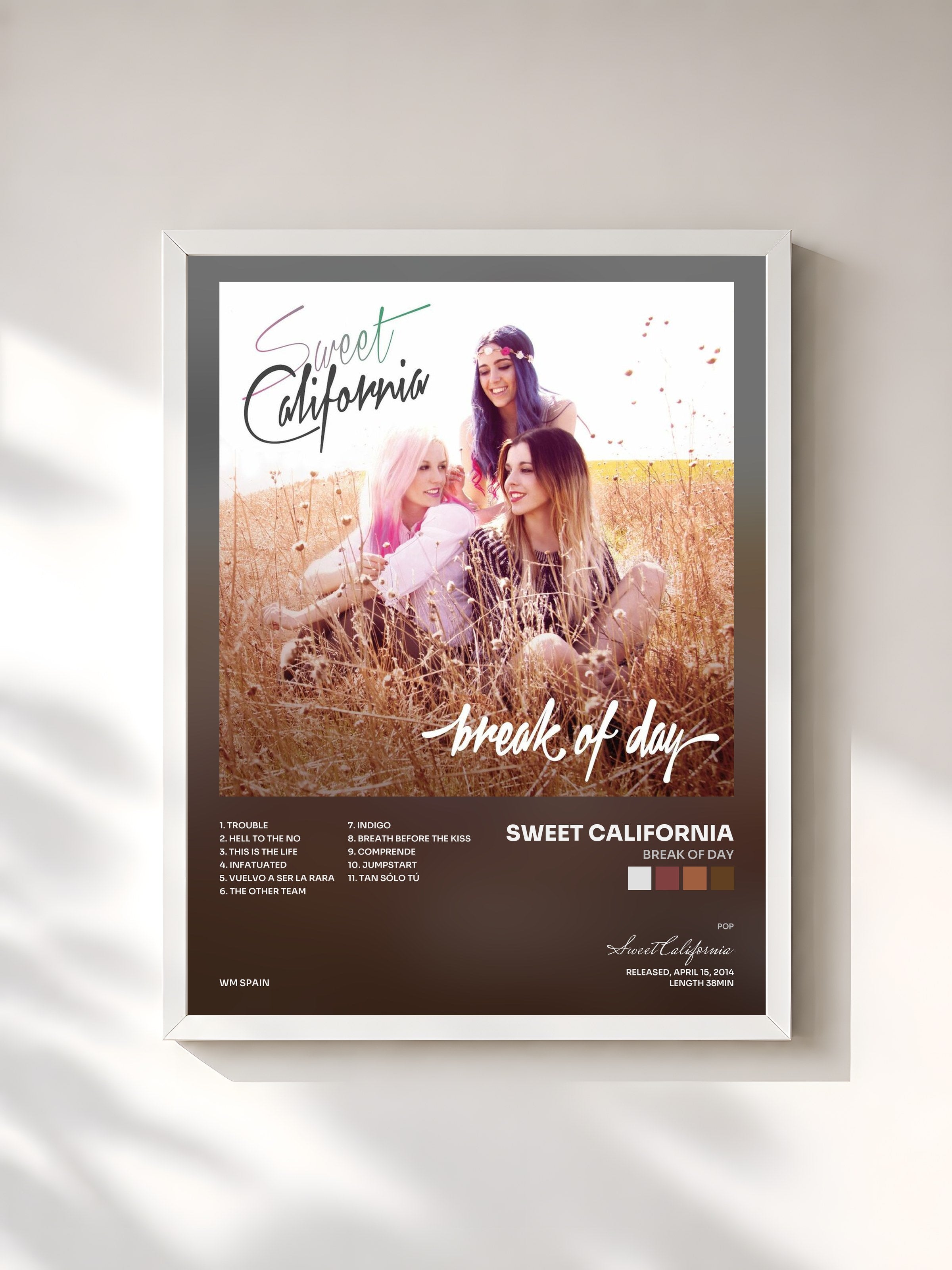 #blanc Tableau de l'album Break of Day de Sweet California, cadre blanc, imprimé et encadré en France