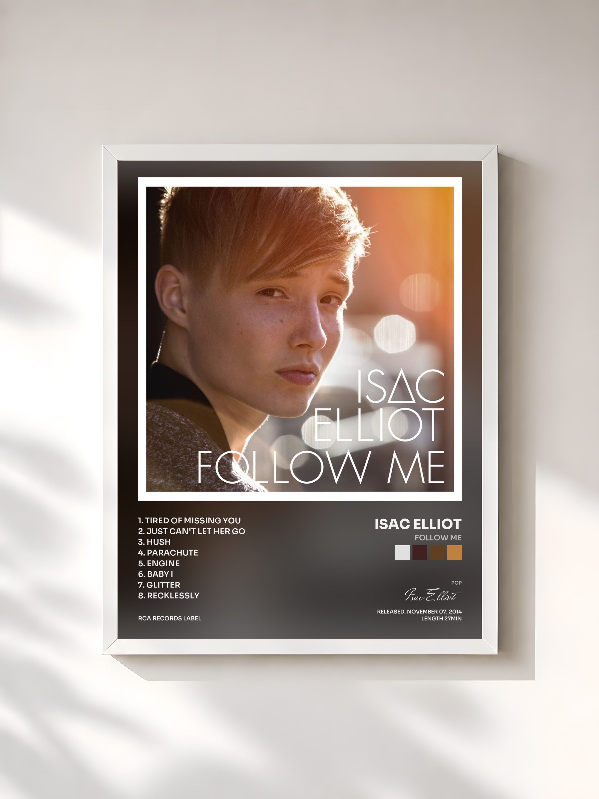#blanc Tableau de l'album Follow Me de Isac Elliot, cadre blanc, imprimé et encadré en France