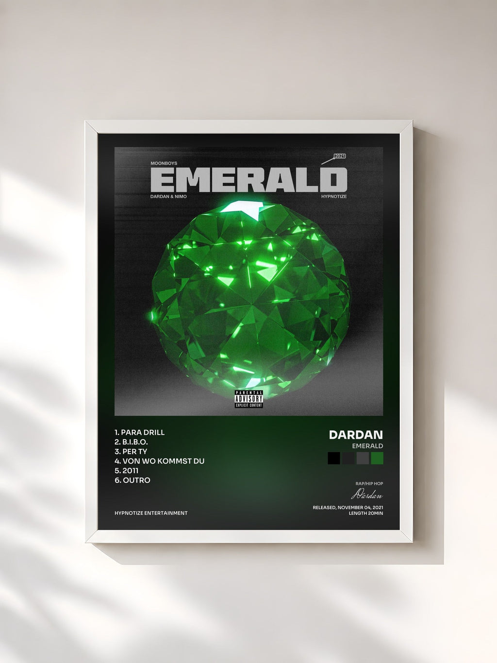 #blanc Emerald di Dardan in stampa incorniciata, cornice bianca, stampata e incorniciata in Francia