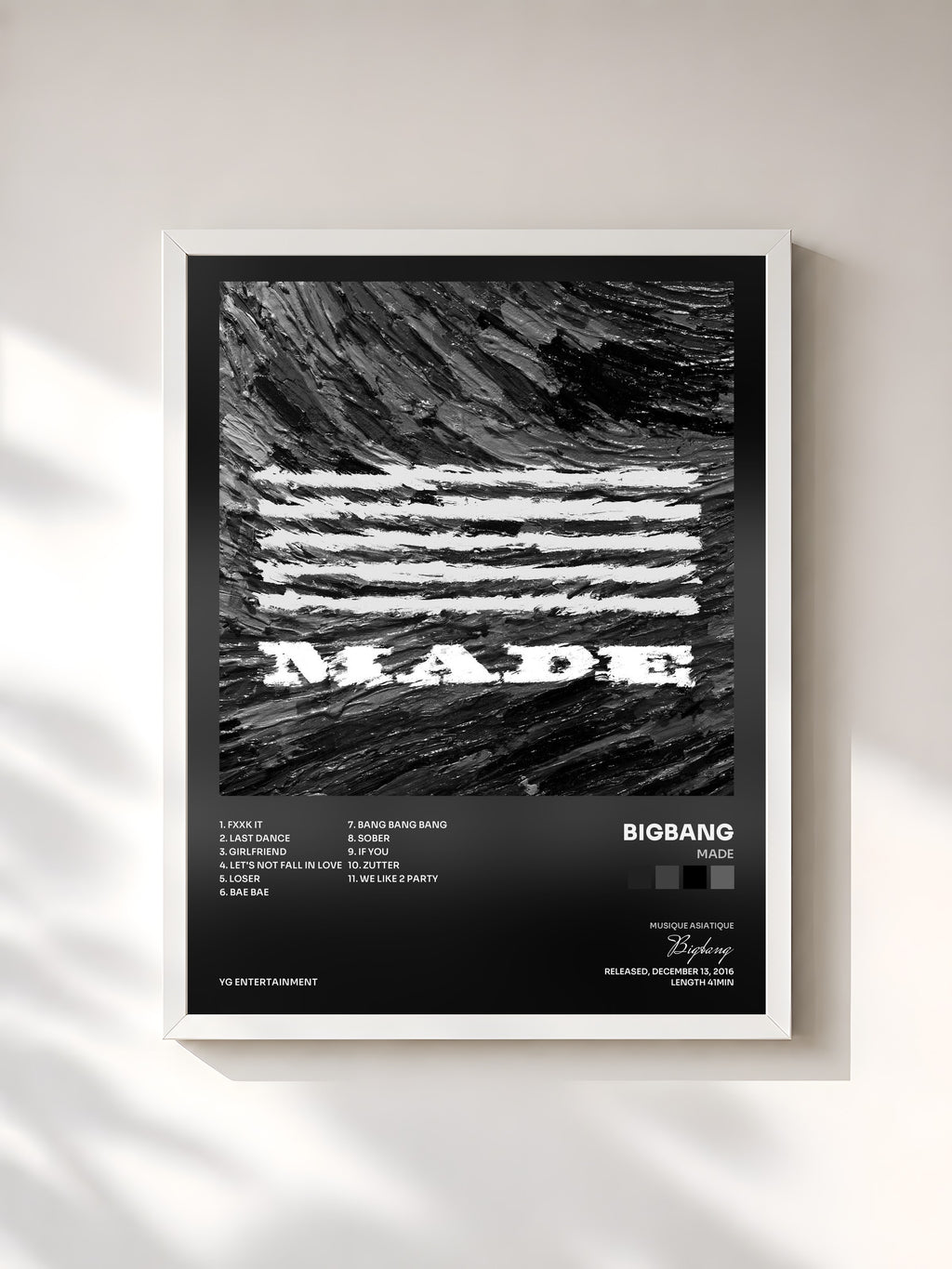 #blanc Tableau de l'album MADE de Bigbang, cadre blanc, imprimé et encadré en France