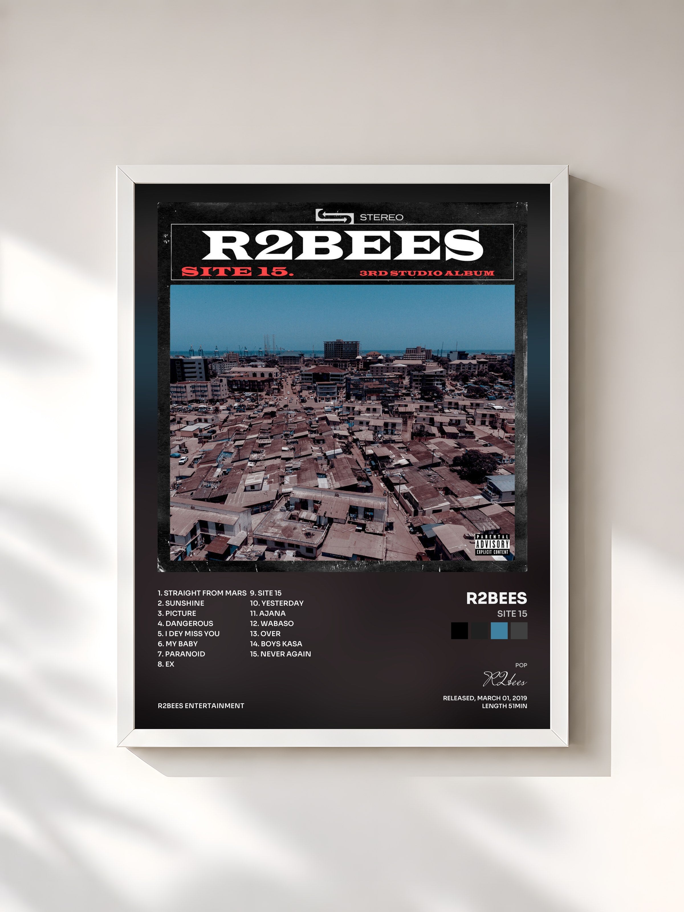 #blanc Tableau de l'album Site 15 de R2bees, cadre blanc, imprimé et encadré en France