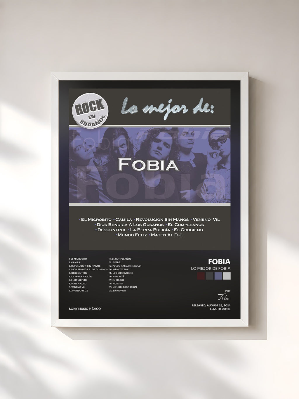 #blanc Lo Mejor by Fobia de Fobia as a framed art print, white frame, printed and framed in France