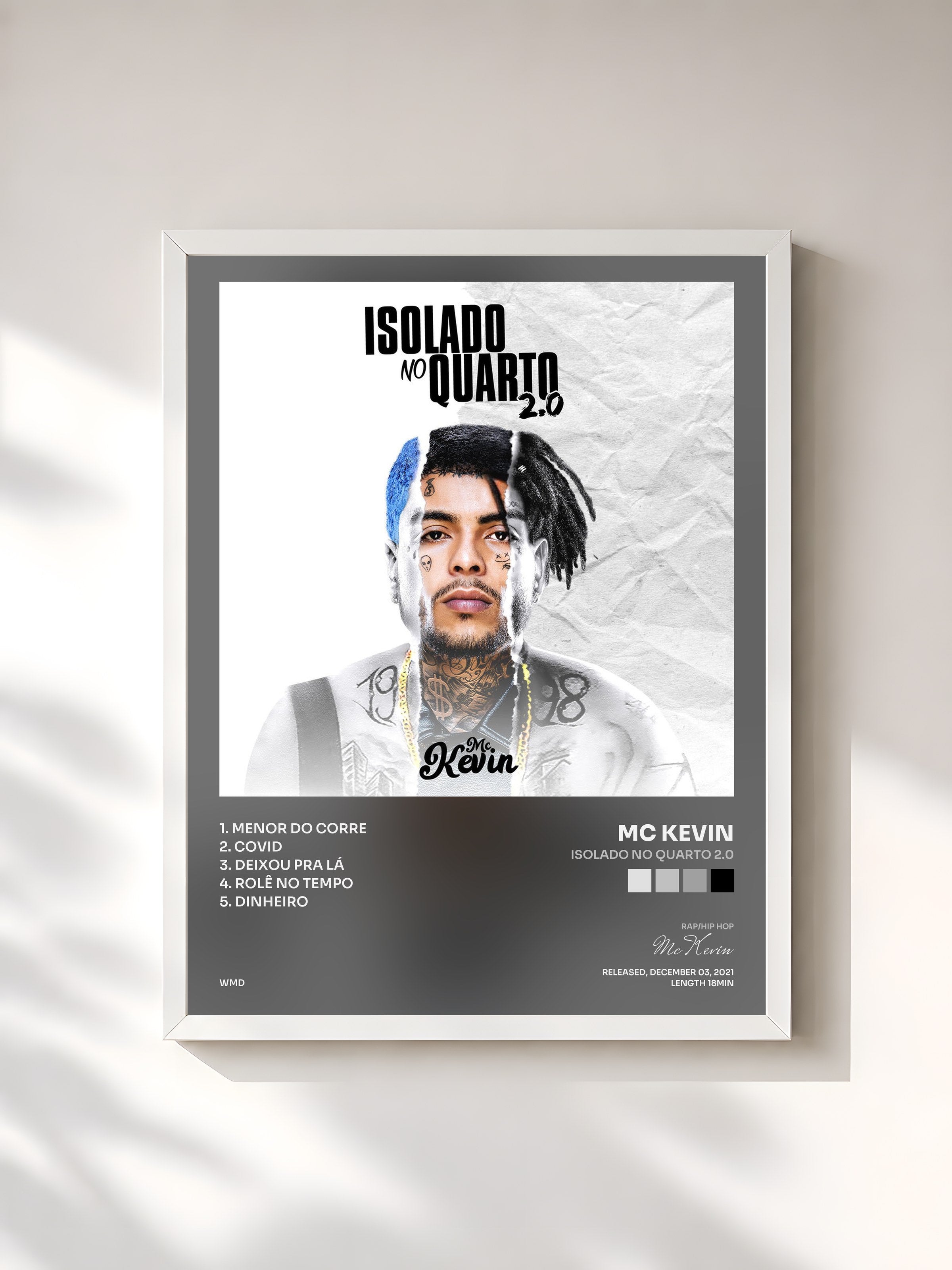 #blanc Tableau de l'album Isolado No Quarto 2.0 de Mc Kevin, cadre blanc, imprimé et encadré en France