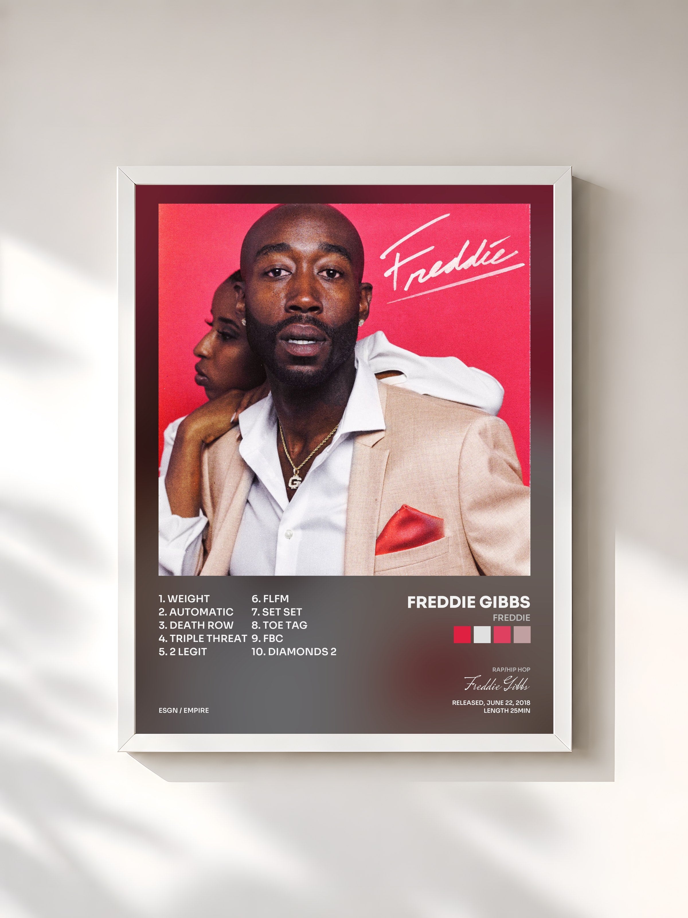 #blanc Tableau de l'album Freddie de Freddie Gibbs, cadre blanc, imprimé et encadré en France