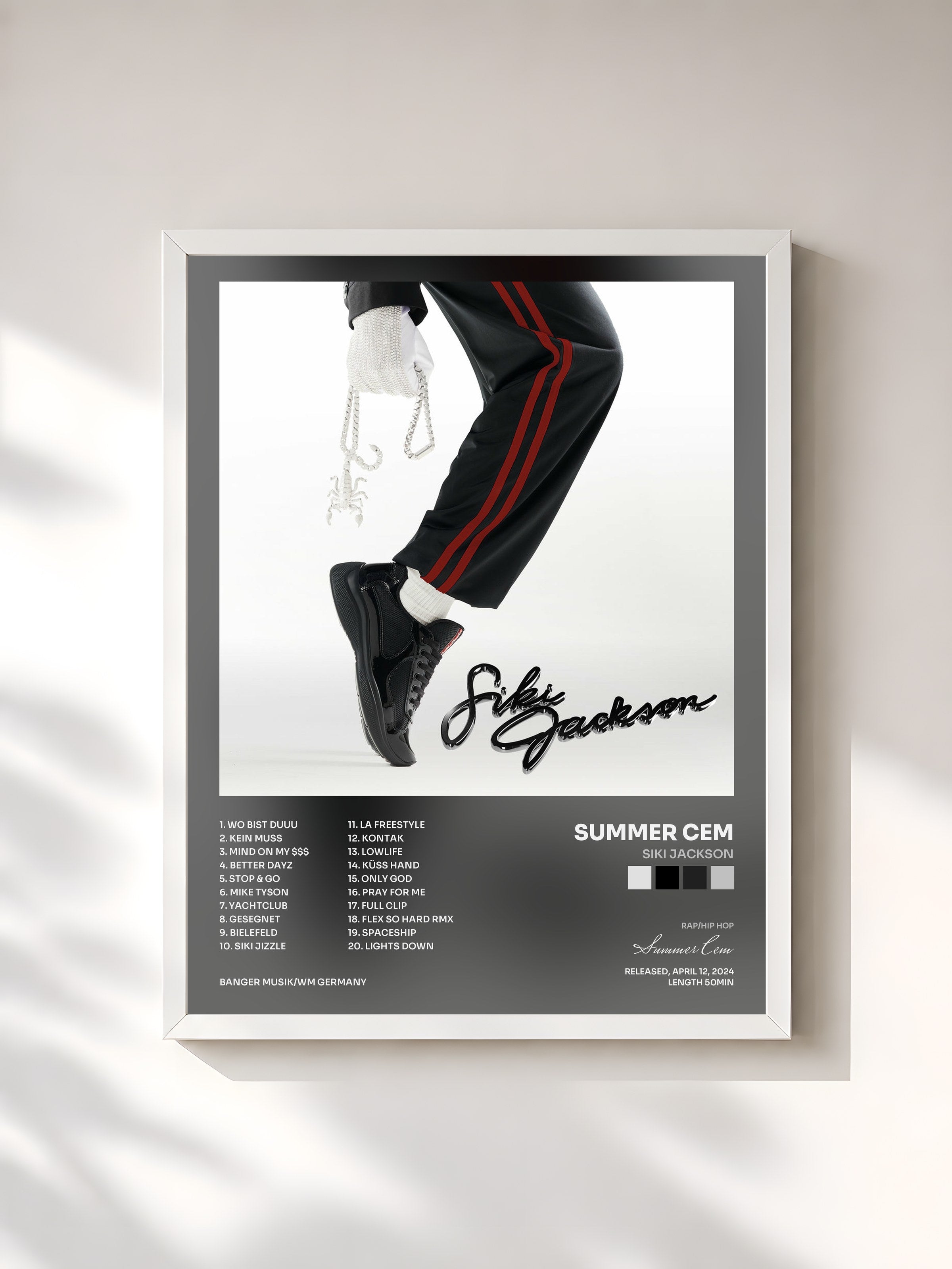#blanc Tableau de l'album SIKI JACKSON de Summer Cem, cadre blanc, imprimé et encadré en France