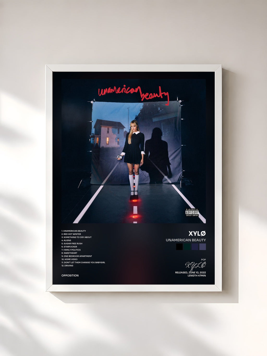 #blanc unamerican beauty di XYLØ in stampa incorniciata, cornice bianca, stampata e incorniciata in Francia