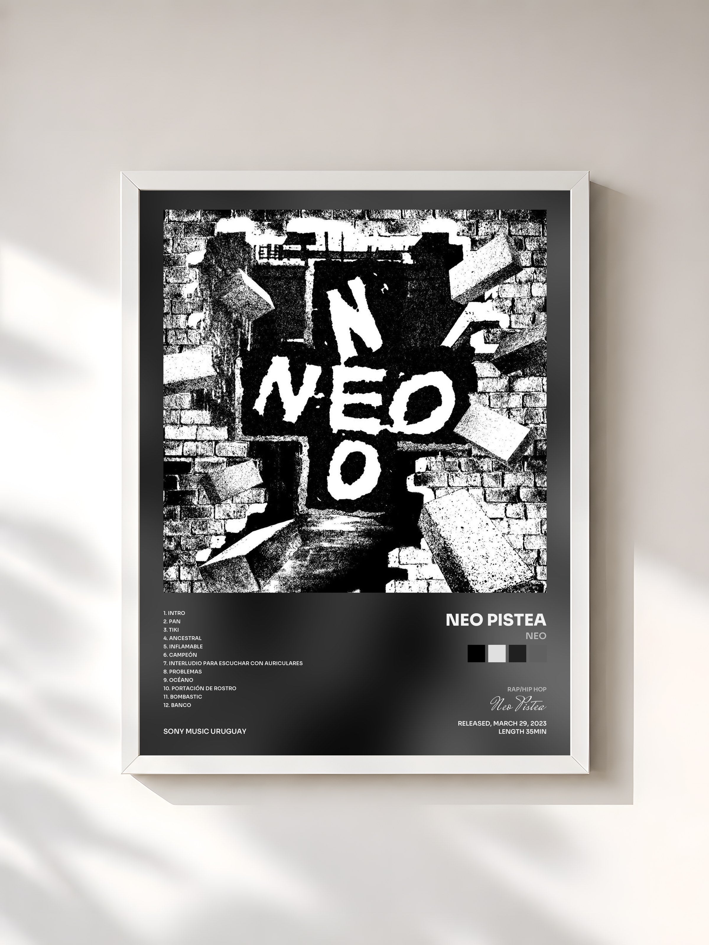 #blanc Tableau de l'album NEO de Neo Pistea, cadre blanc, imprimé et encadré en France