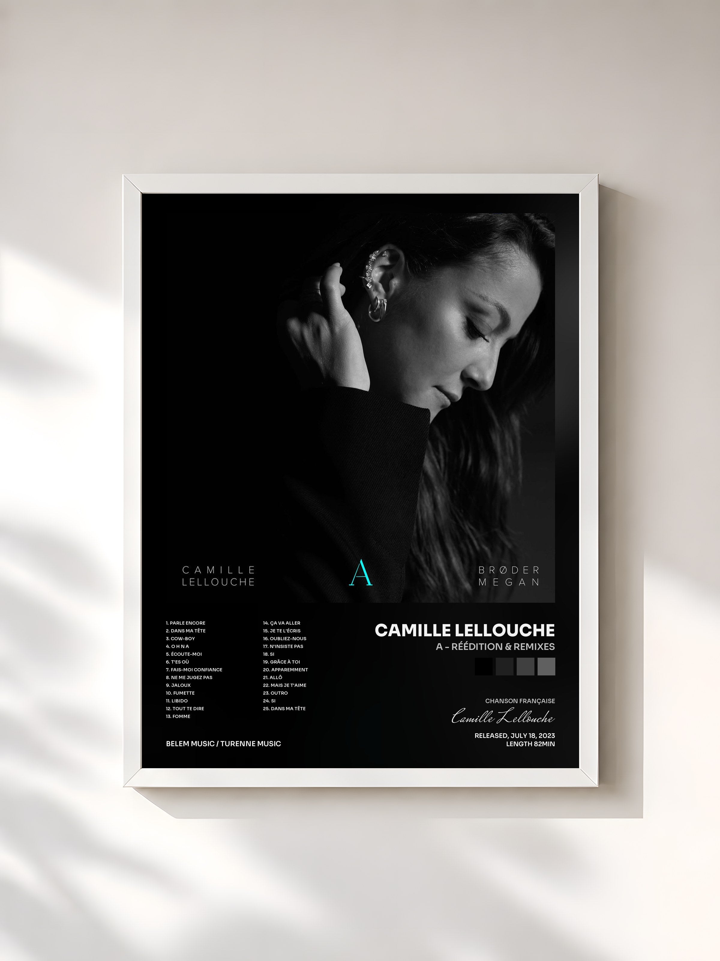 #blanc Tableau de l'album A - RÉÉDITION & REMIXES de Camille Lellouche, cadre blanc, imprimé et encadré en France