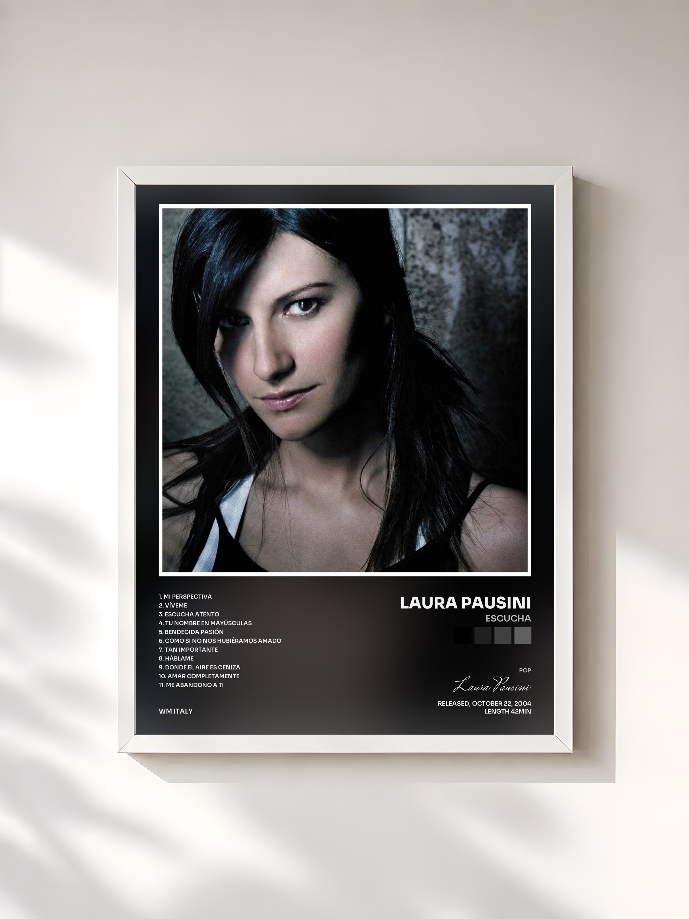 #blanc Tableau de l'album Escucha de Laura Pausini, cadre blanc, imprimé et encadré en France