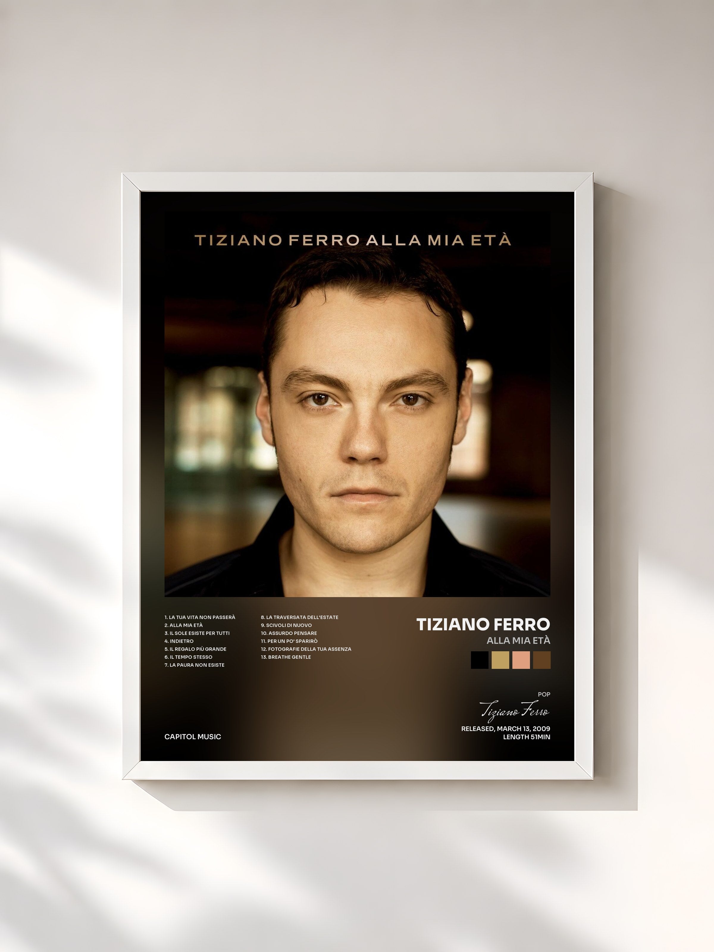 #blanc Tableau de l'album Alla Mia Età de Tiziano Ferro, cadre blanc, imprimé et encadré en France