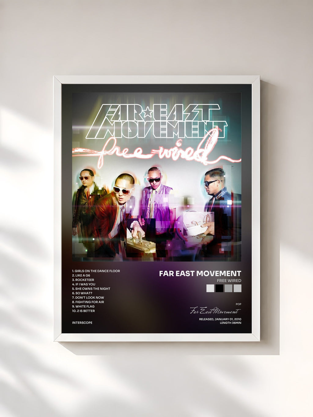 #blanc Free Wired di Far East Movement in stampa incorniciata, cornice bianca, stampata e incorniciata in Francia