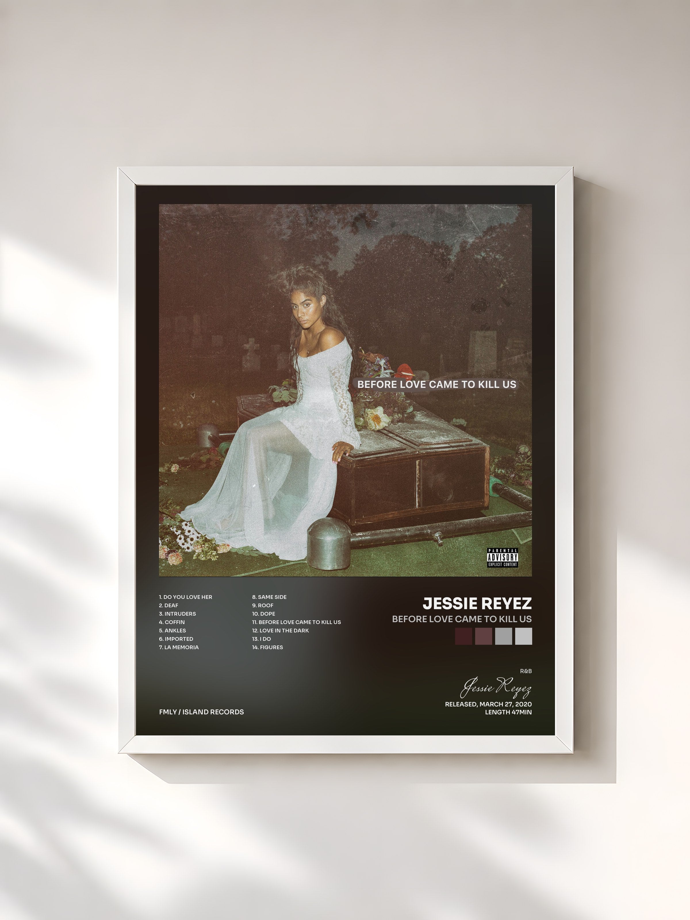 #blanc Tableau de l'album BEFORE LOVE CAME TO KILL US de Jessie Reyez, cadre blanc, imprimé et encadré en France