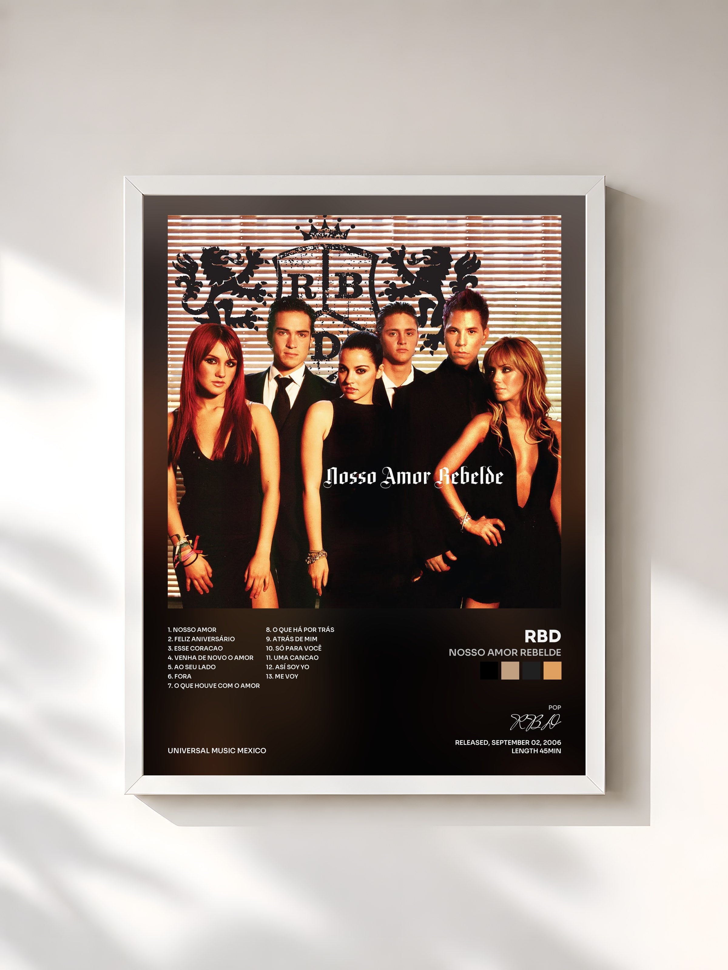 #blanc Tableau de l'album Nosso Amor Rebelde de RBD, cadre blanc, imprimé et encadré en France