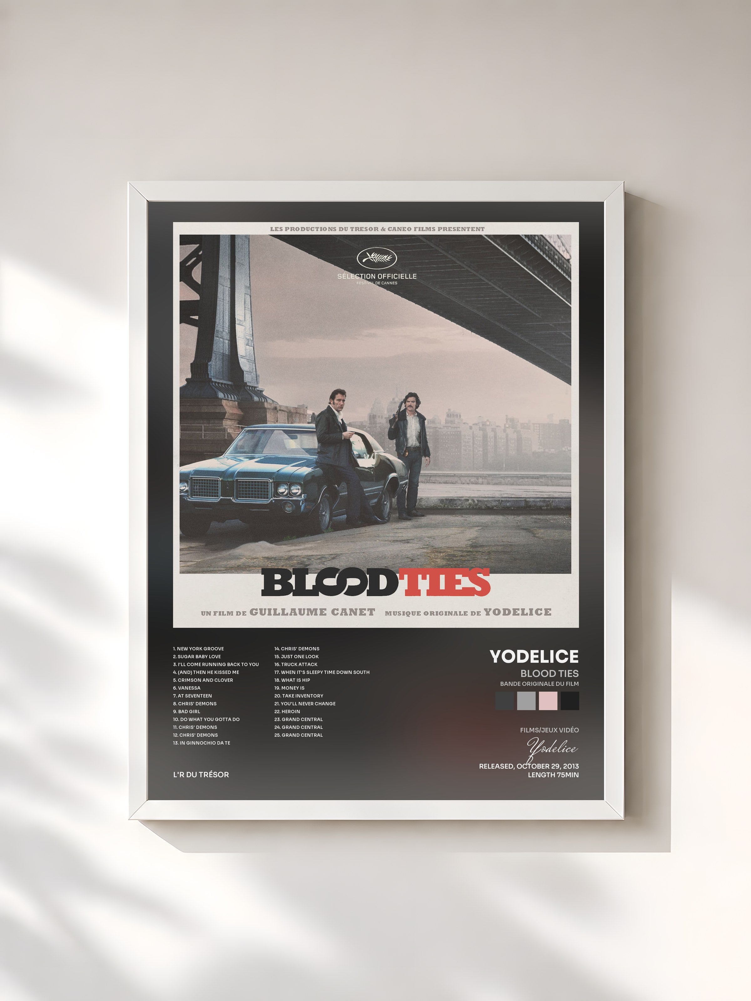 #blanc Tableau de l'album Blood Ties (Bande originale du film) de Yodelice, cadre blanc, imprimé et encadré en France