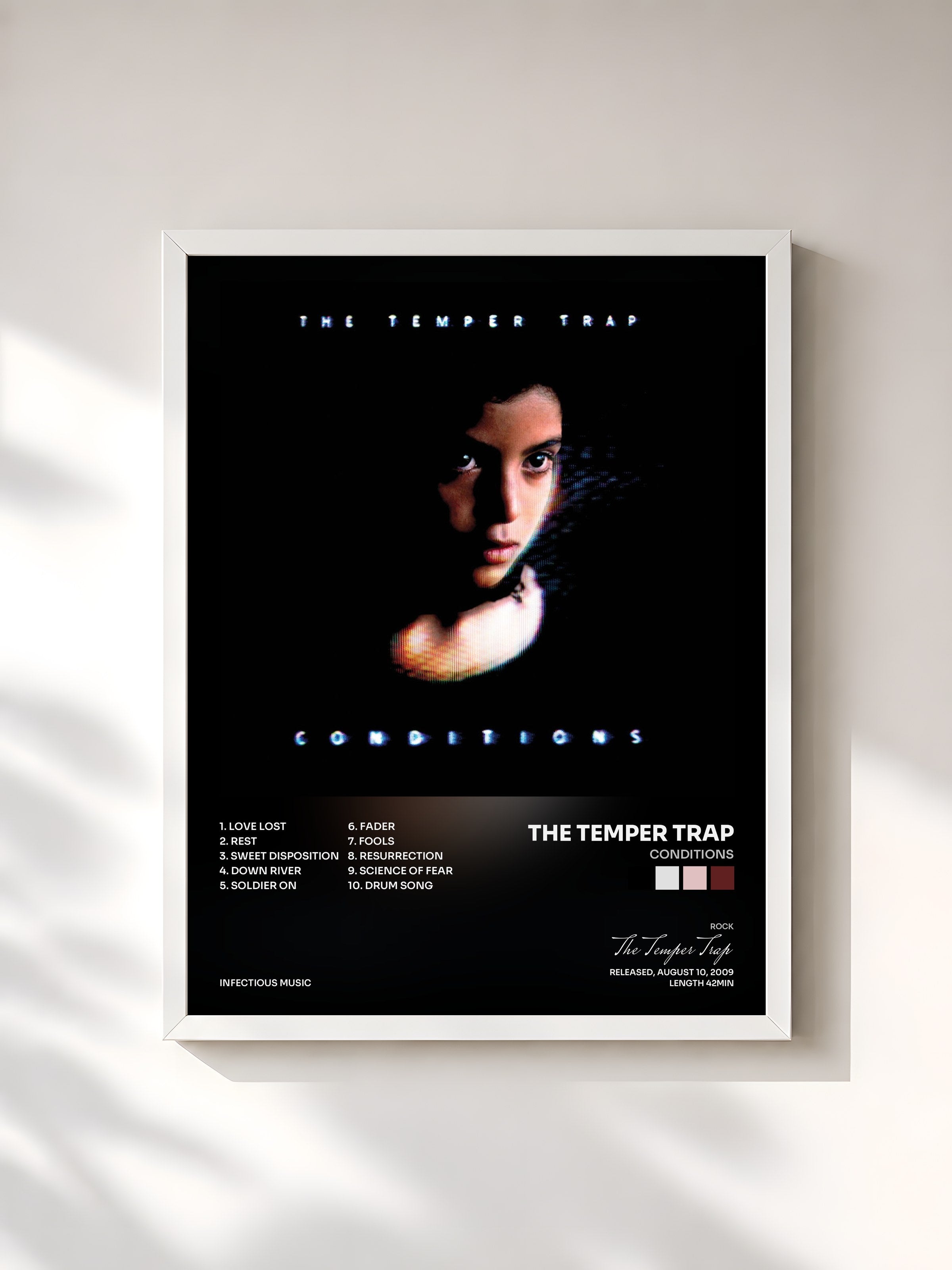 #blanc Tableau de l'album Conditions de The Temper Trap, cadre blanc, imprimé et encadré en France