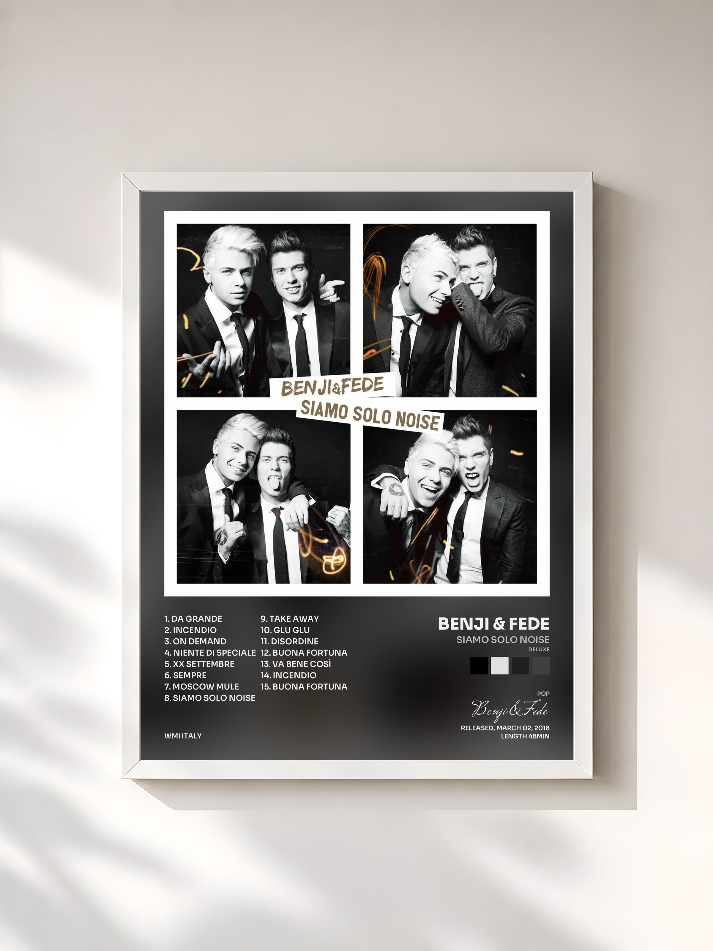 #blanc Tableau de l'album Siamo solo noise (Deluxe) de Benji & Fede, cadre blanc, imprimé et encadré en France