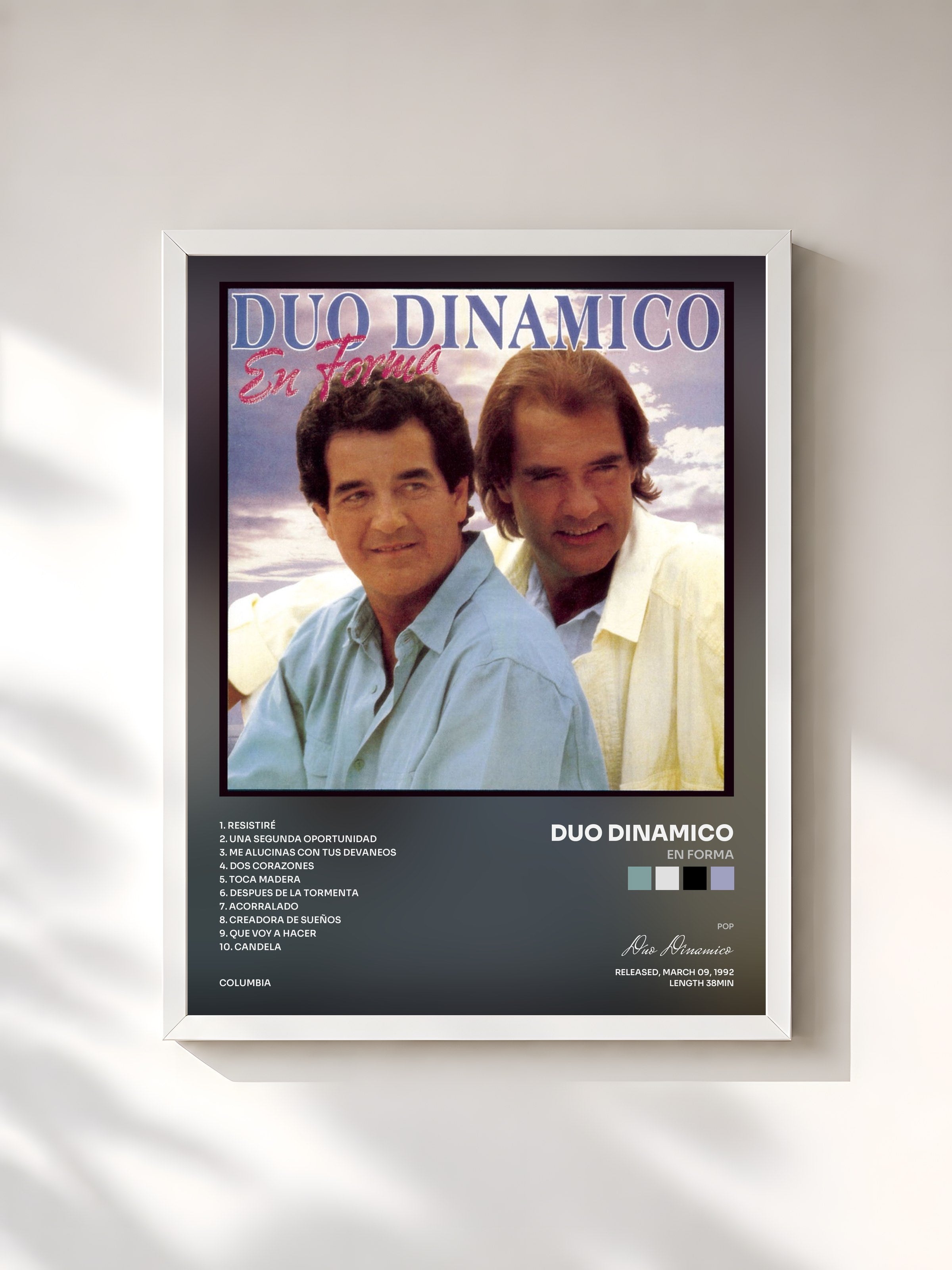 #blanc Tableau de l'album En Forma de Duo Dinamico, cadre blanc, imprimé et encadré en France