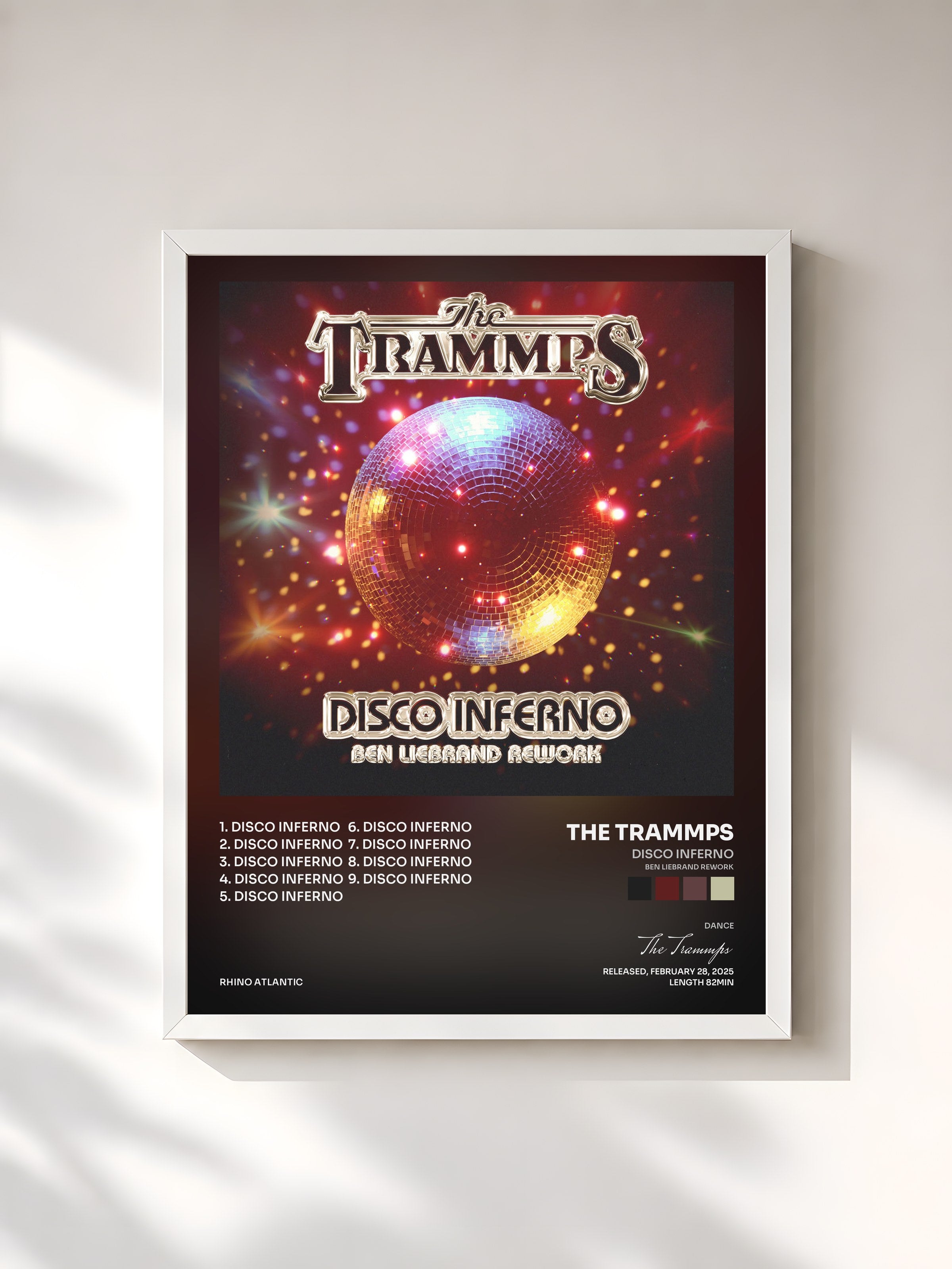 #blanc Tableau de l'album Disco Inferno (Ben Liebrand Rework) de The Trammps, cadre blanc, imprimé et encadré en France