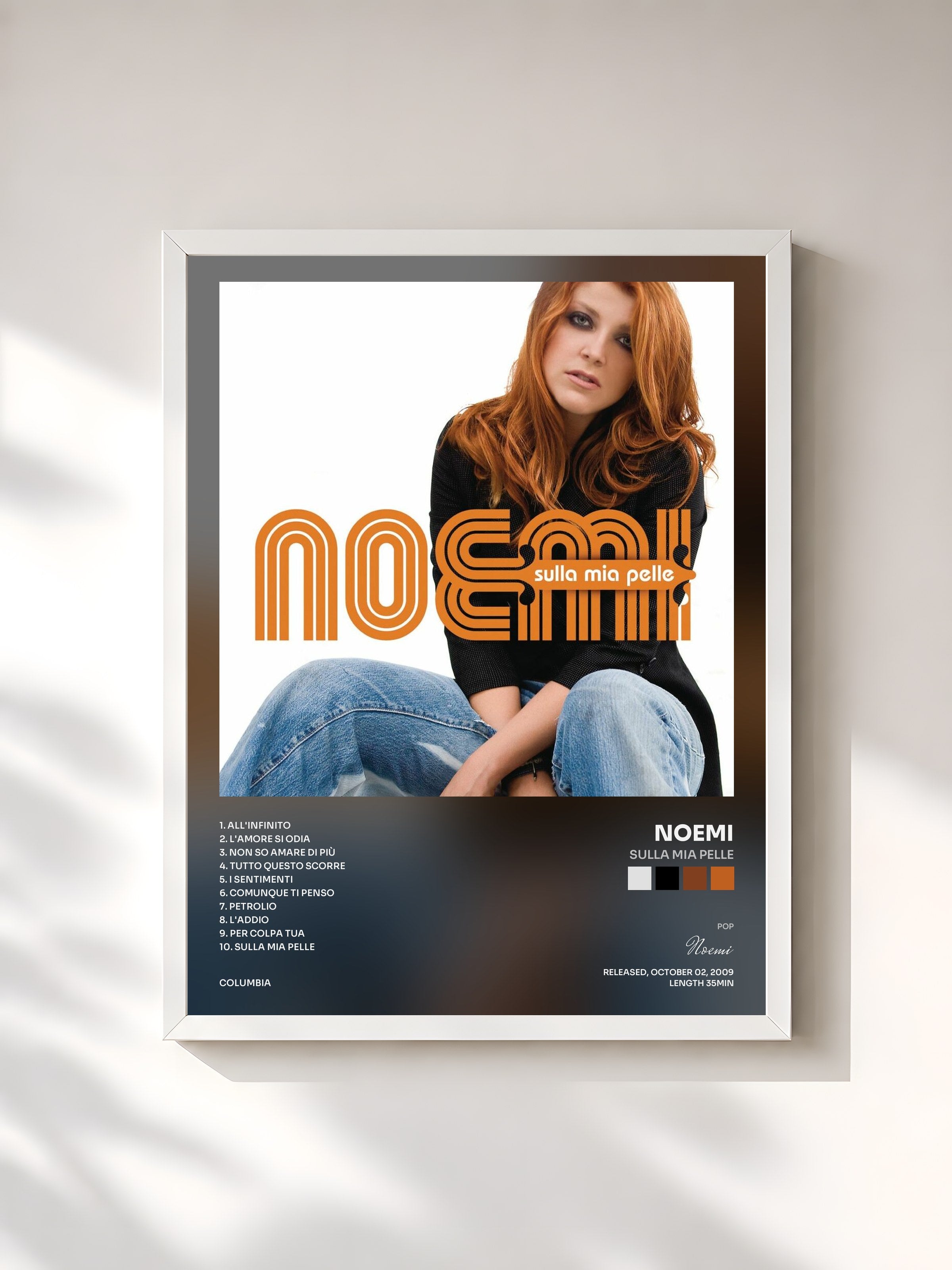 #blanc Tableau de l'album Sulla Mia Pelle de Noemi, cadre blanc, imprimé et encadré en France