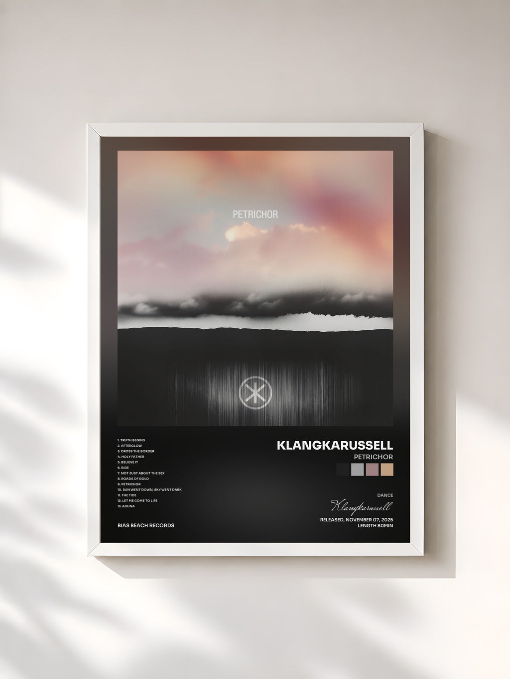 #blanc Tableau de l'album Petrichor de Klangkarussell, cadre blanc, imprimé et encadré en France
