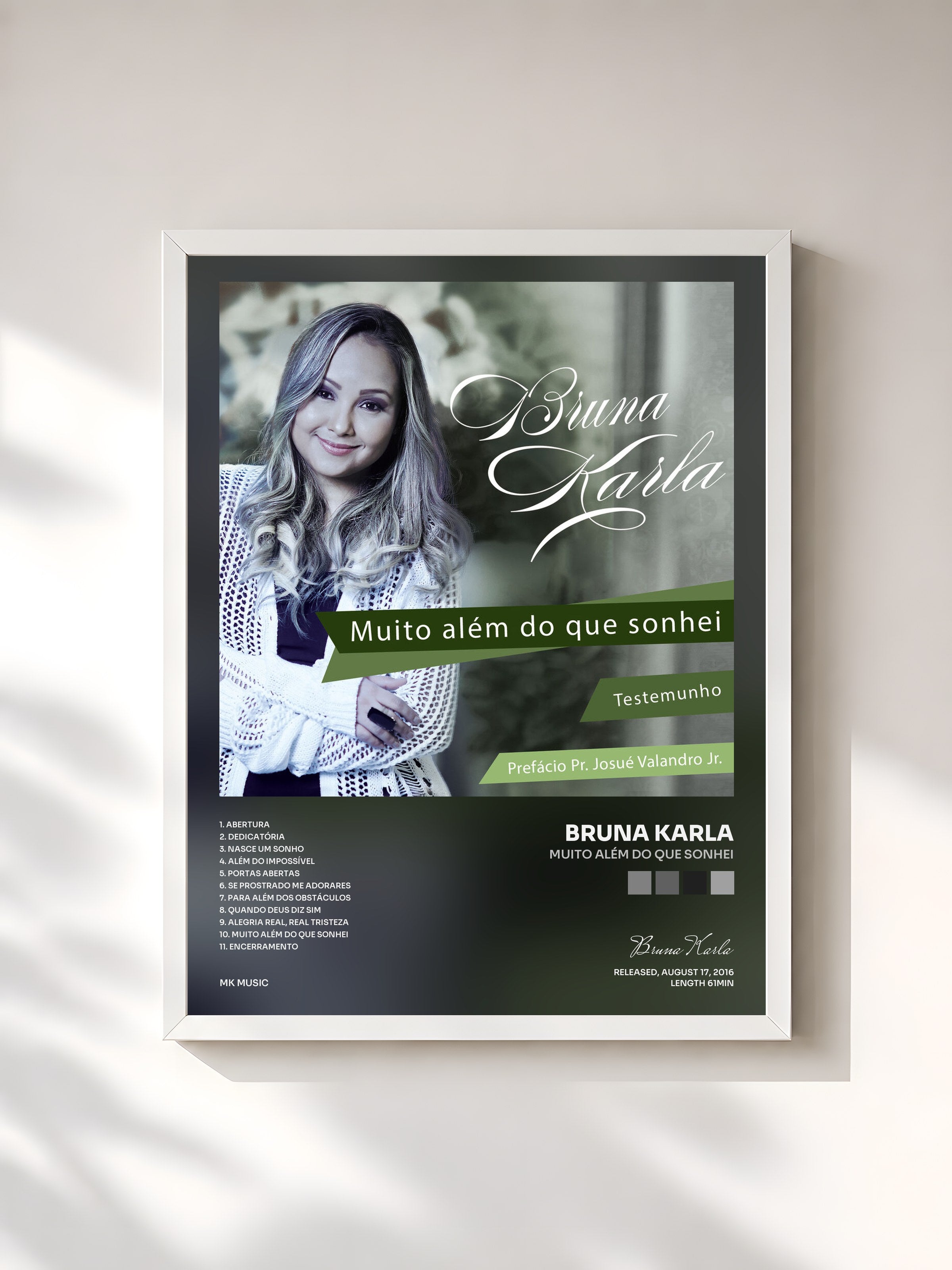 #blanc Tableau de l'album Muito Além do que Sonhei de Bruna Karla, cadre blanc, imprimé et encadré en France