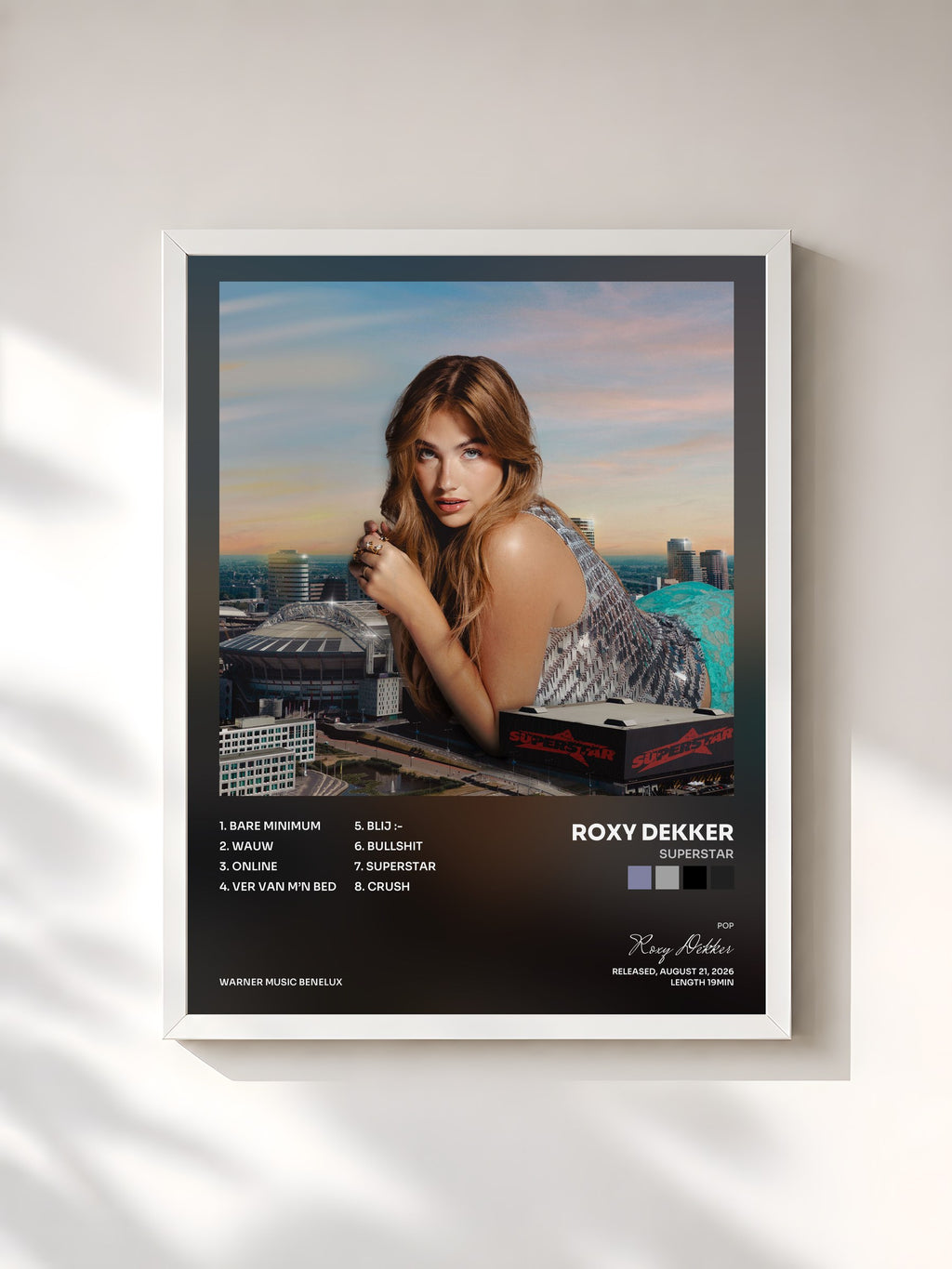 #blanc Tableau de l'album SUPERSTAR de Roxy Dekker, cadre blanc, imprimé et encadré en France