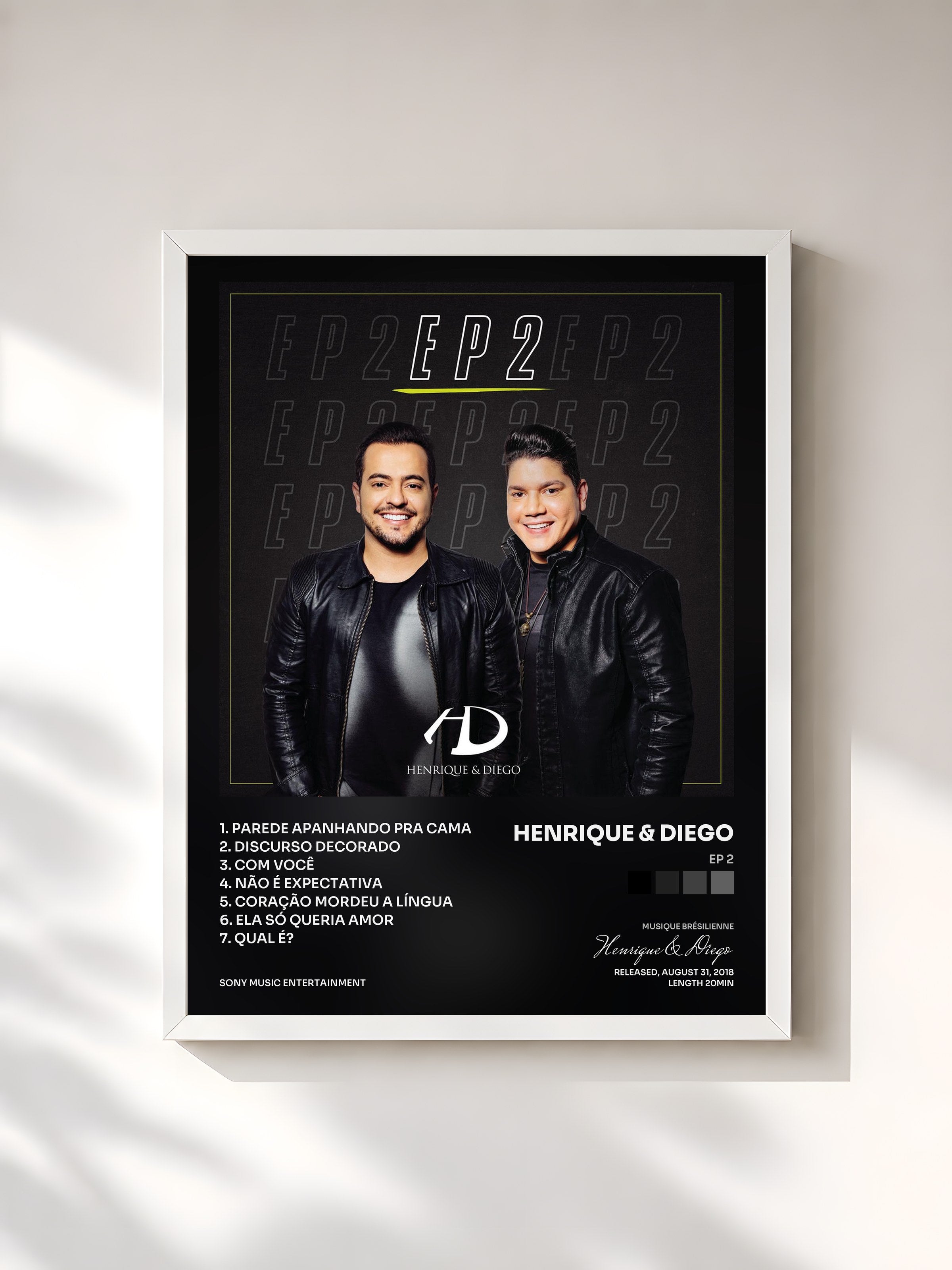 #blanc Tableau de l'album EP 2 de Henrique & Diego, cadre blanc, imprimé et encadré en France
