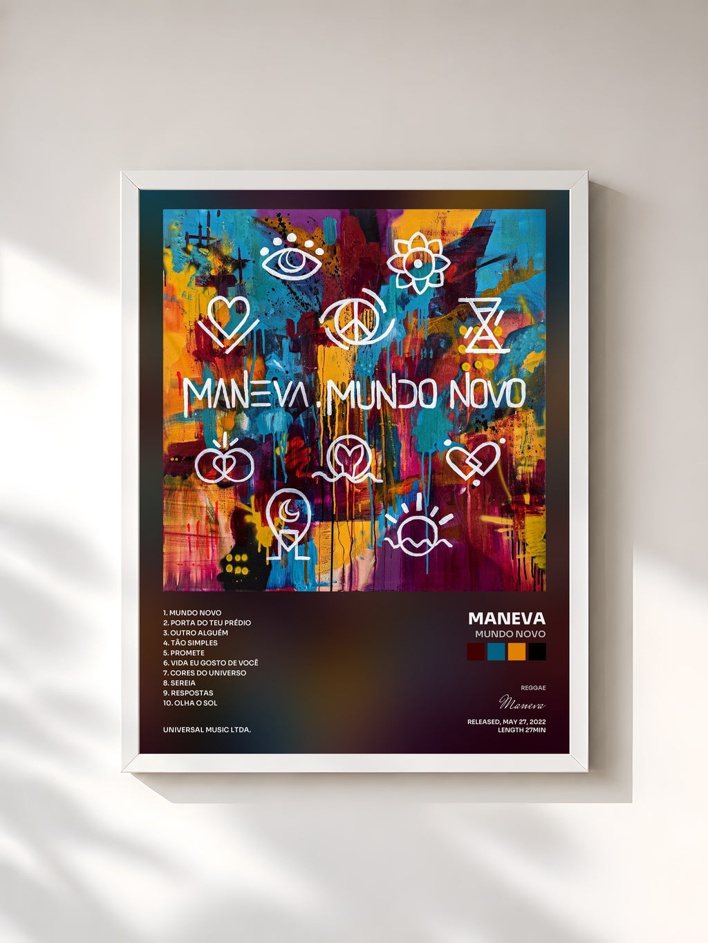 #blanc Mundo Novo by Maneva as a framed art print, white frame, printed and framed in France