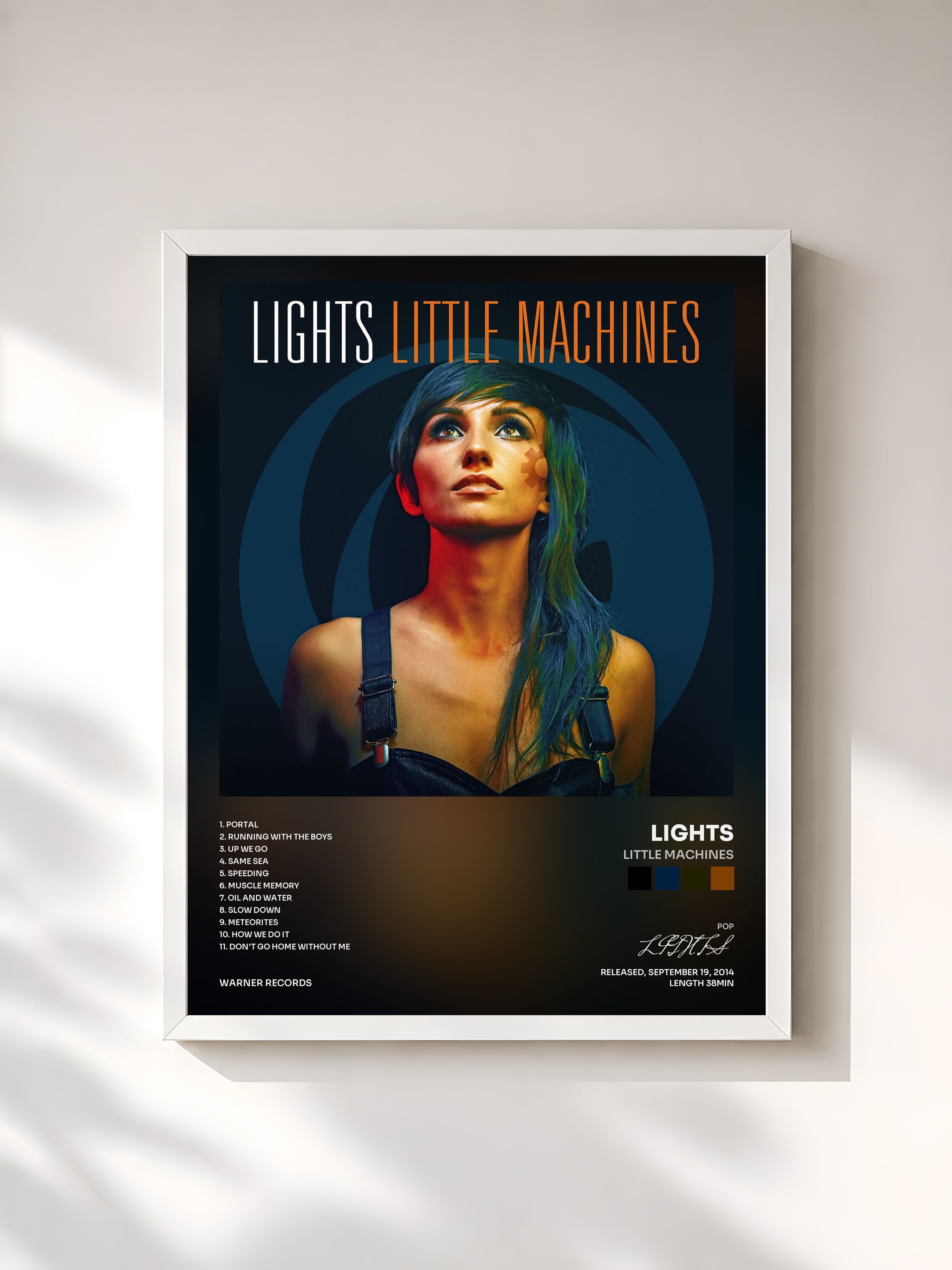 #blanc Tableau de l'album Little Machines de LIGHTS, cadre blanc, imprimé et encadré en France