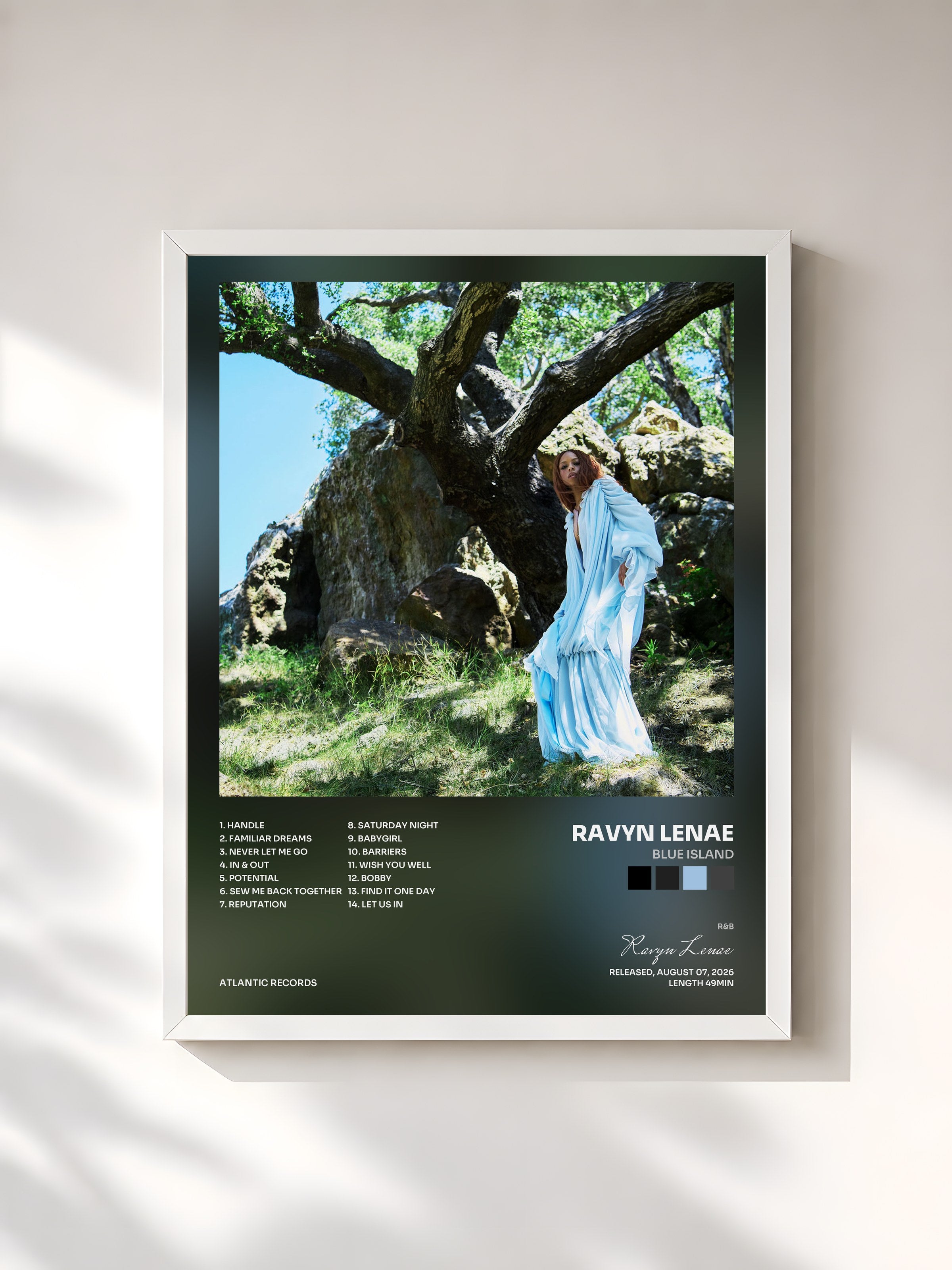 #blanc Tableau de l'album Blue Island de Ravyn Lenae, cadre blanc, imprimé et encadré en France